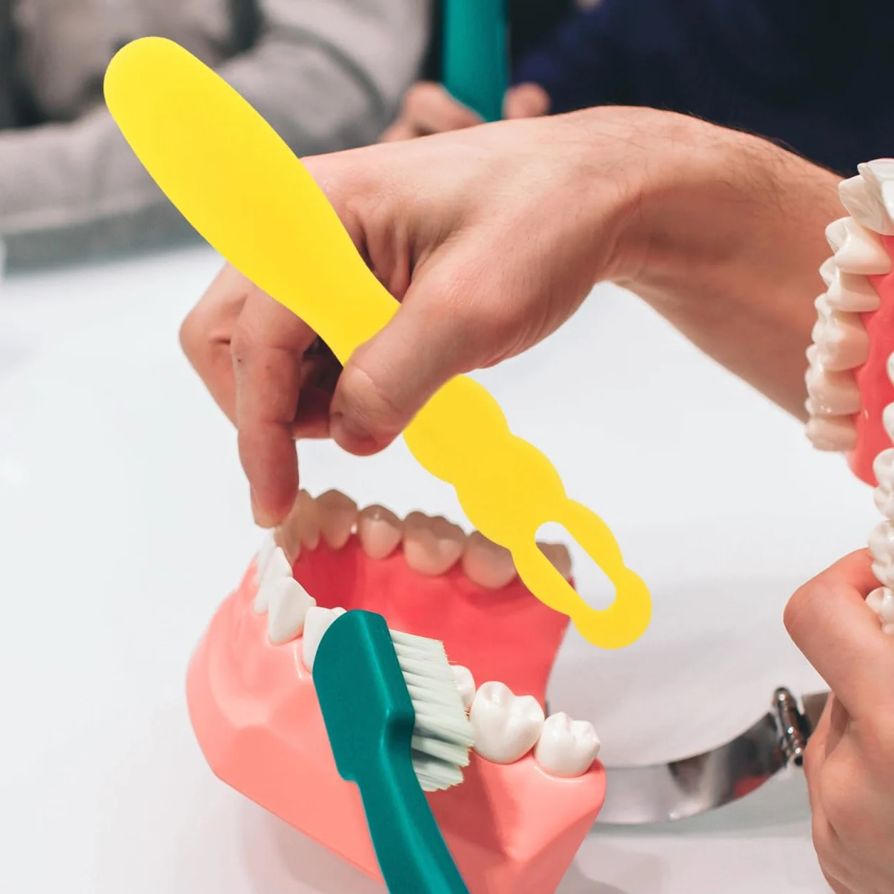 Supvox 4 espátulas dentales 19,5 cm resistentes al calor plástico herramientas dentales