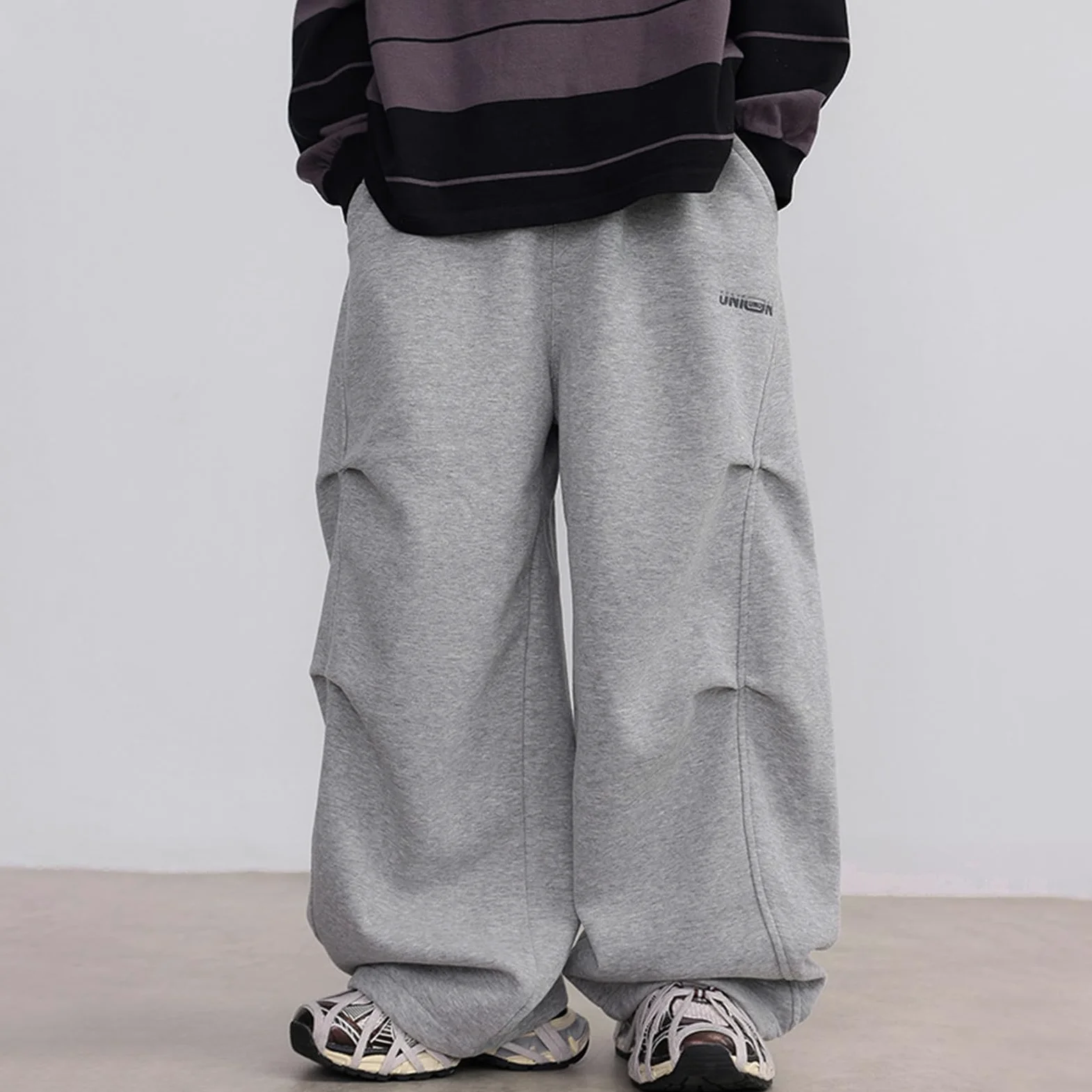 Genérico Pantalones de Chandal Niño Pantalones Casuales Deportivos con Cintura Elástica para Niños Ropa de Juego Diario y Actividades Cómoda y Duradera para Edades Escolares