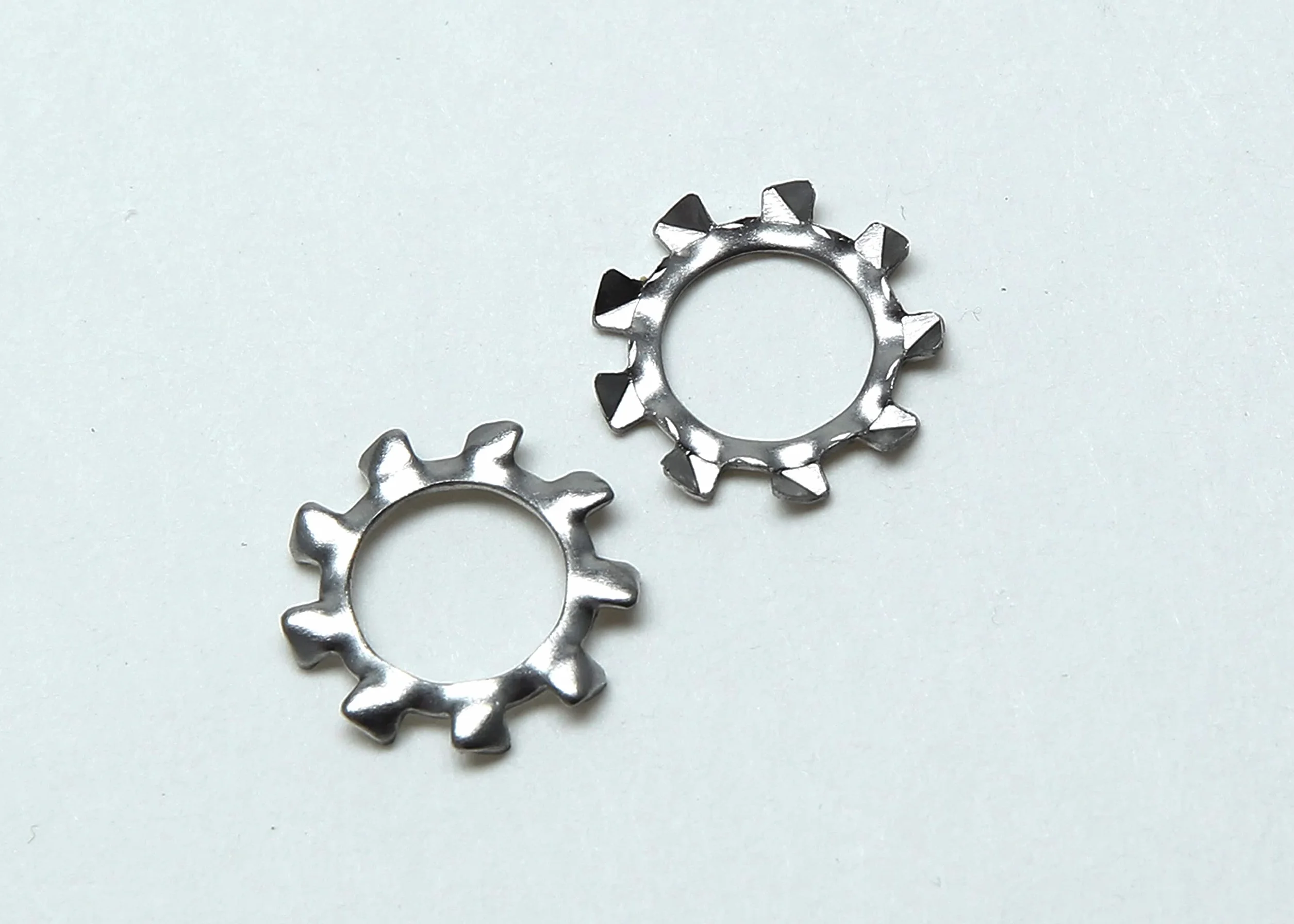 Discos dentados DIN 6797 forma A acero inoxidable A2-1.4310 M10