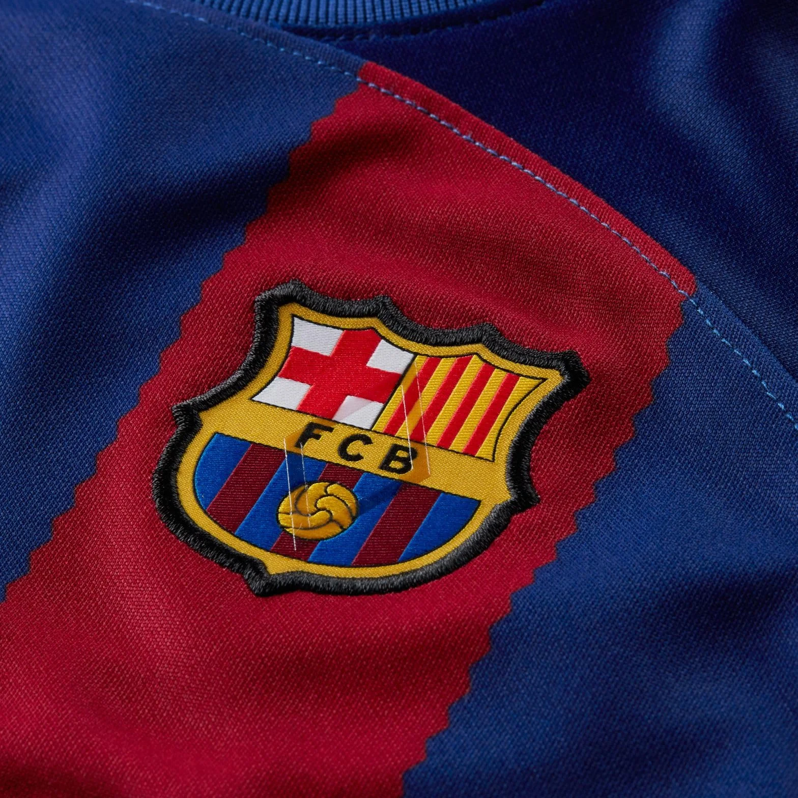 Barcelona FC Kit HM MiniKits Deep Royal Blue/Noble Red/White Tamaño L