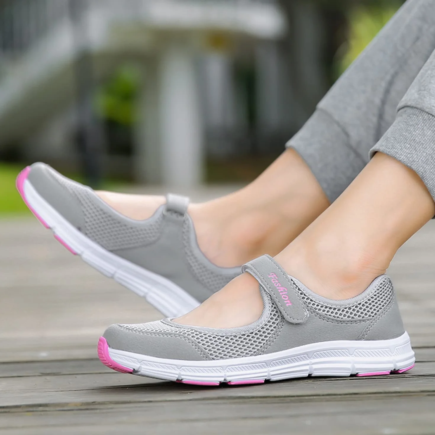 Zapatos de Enfermera de Trabajo cómodos para Mujeres Antideslizantes Transpirables amortiguadores para Caminar Fitness ortopédico Zapatos de Baile Ligeros Zapatos para Caminar nórdicos