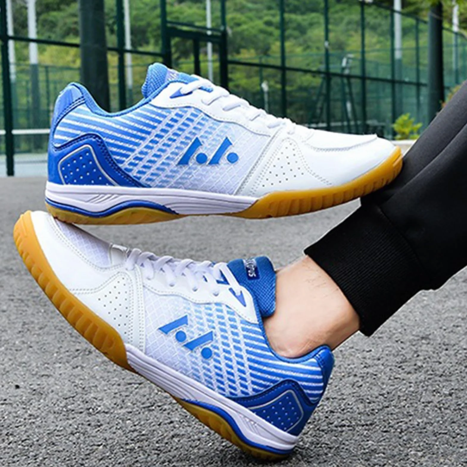 Zapatos de bádminton para hombres y mujeres, ligeros, antideslizantes, con absorción de golpes