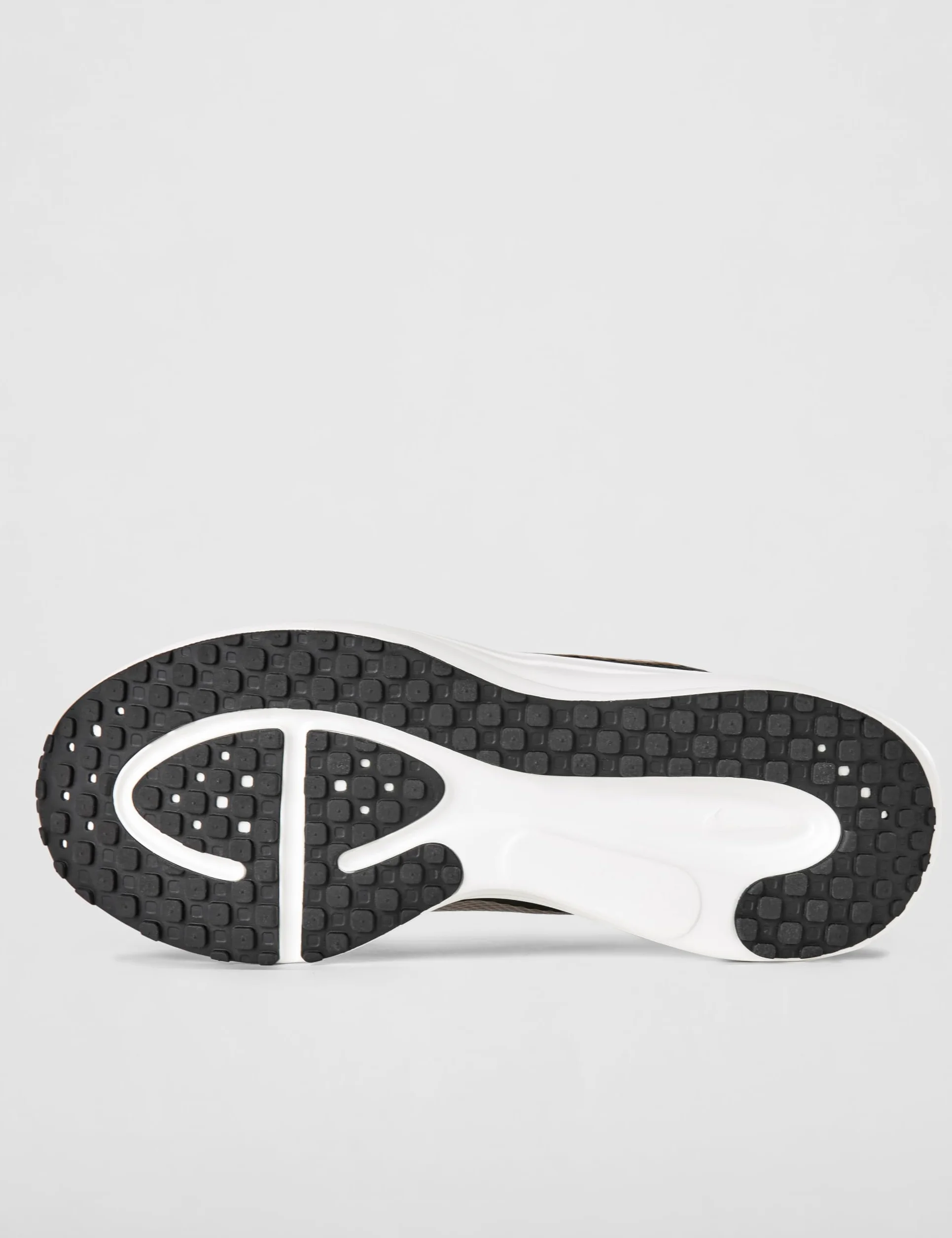 Nike Revolution 8 SneakerMujer