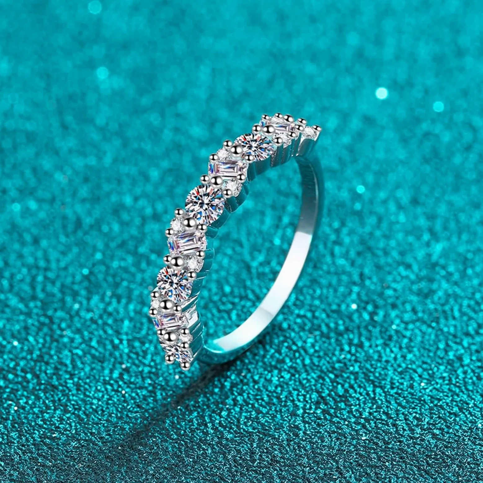 Anillos de Alianza Oro Blanco para Mujer 9 Kilates / 14 Kilates / 18 Kilates, Media Eternidad con Diamante Creado de 0,9ct, Anillo Plata Boda Mujer