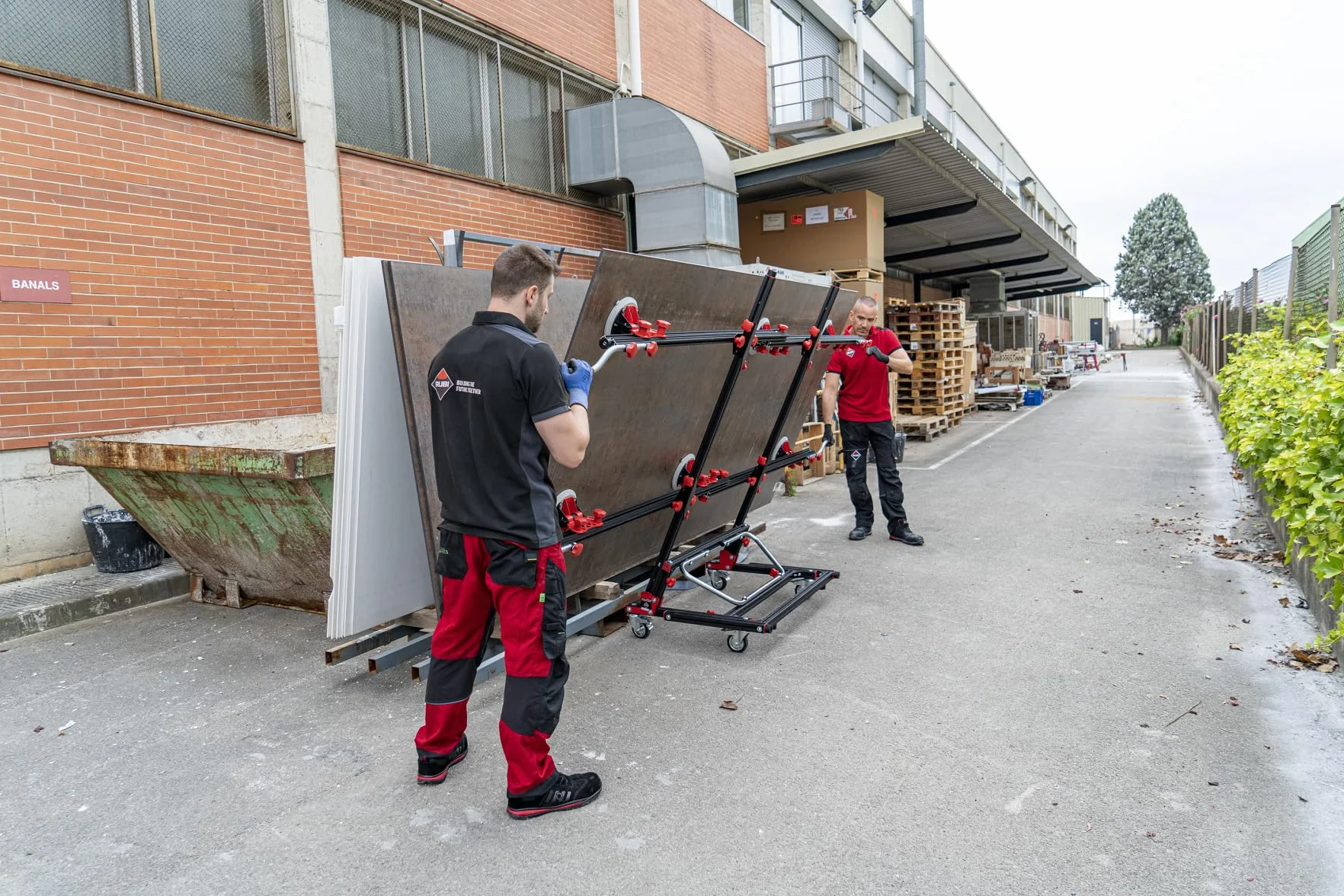 RUBI Transportador Bastidor Retráctil para Manipulación de Lámina Cerámica