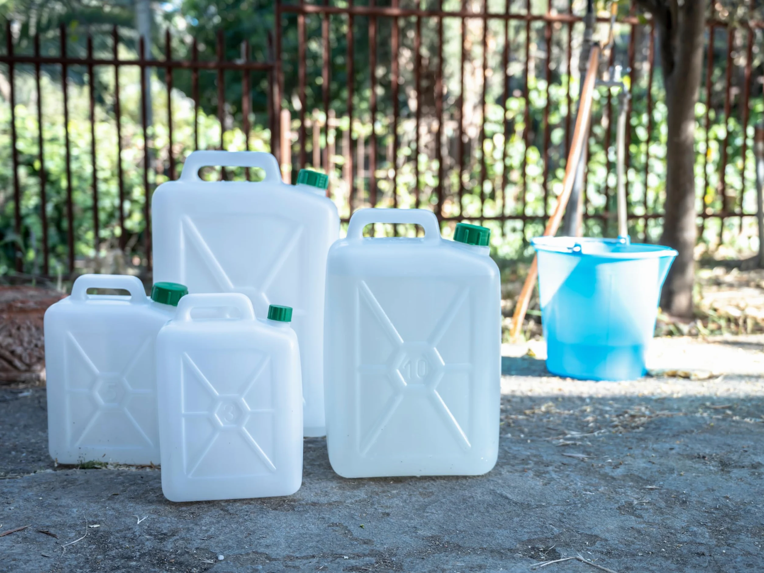 Ecoplast Bidón plástico transparente 5 litros almacenamiento líquidos cierre hermético