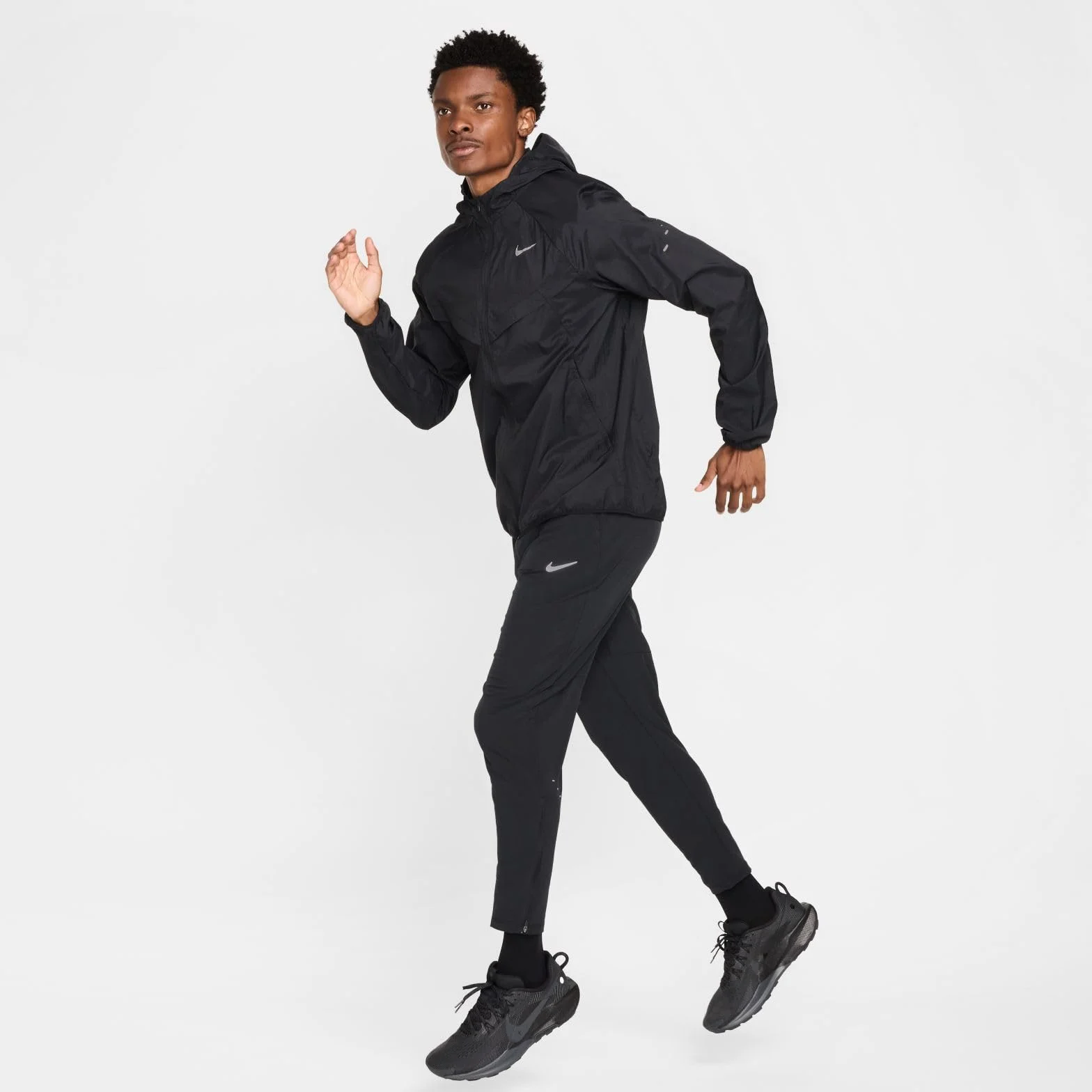NIKE Stride Chaqueta de Running Repel Uv Hombre