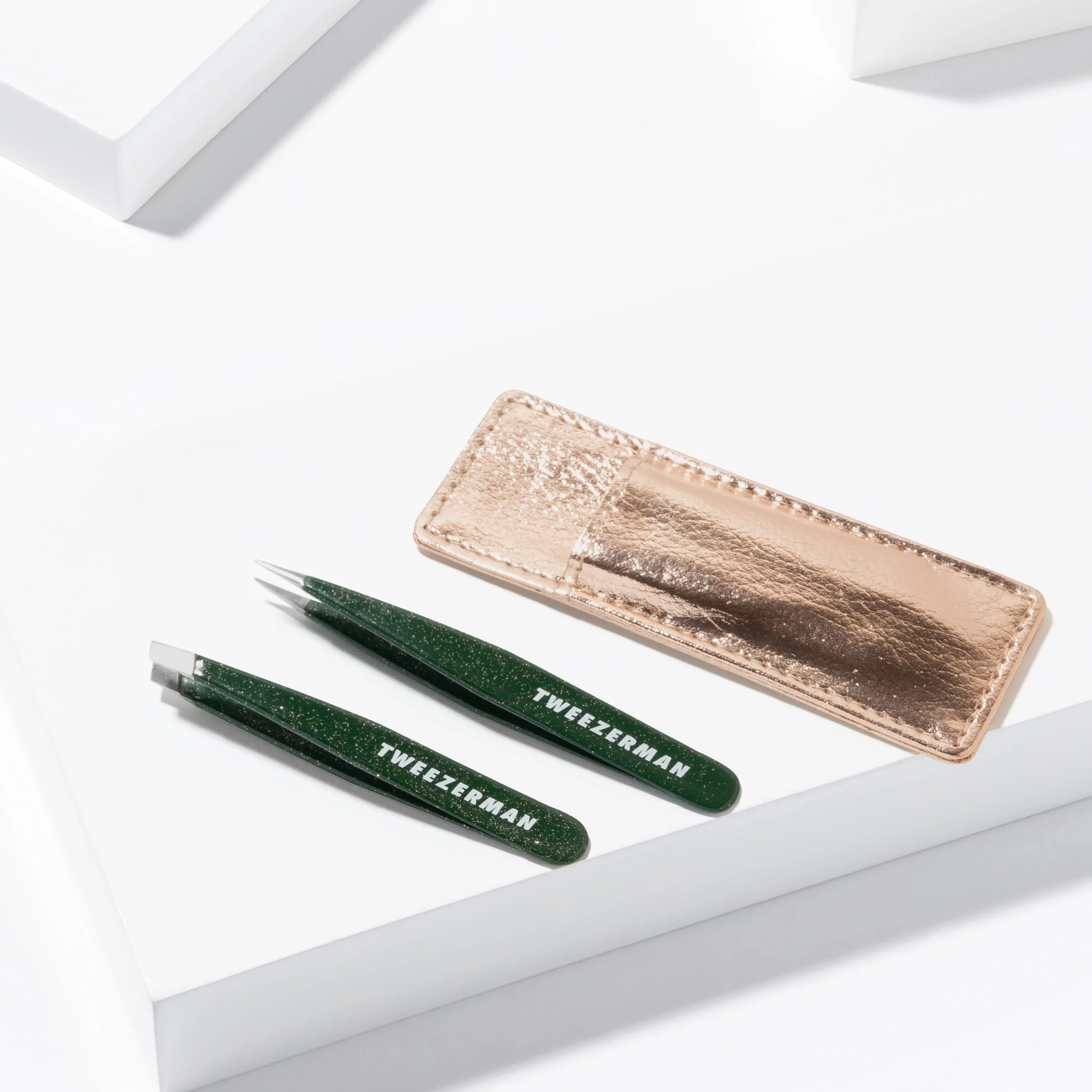 TWEEZERMAN Enchanted Garden Mini Pinzas para Cejas