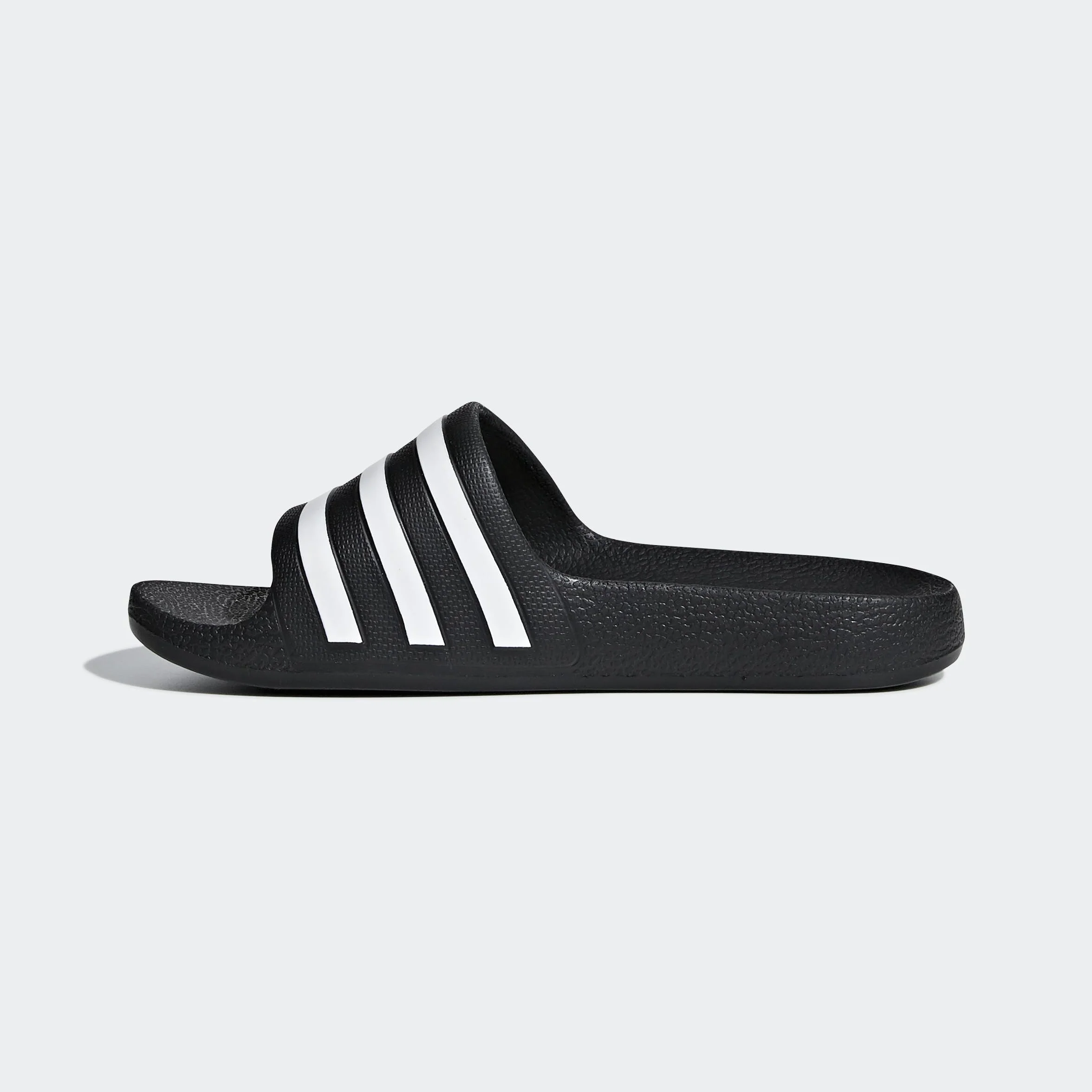 adidas Unisex niños Adilette Aqua Slides Kids, Core Black / Cloud White / Core Black, 37 EU