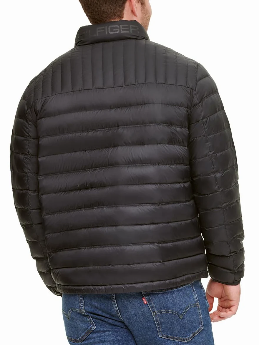 Tommy Hilfiger Chaqueta acolchada, compacta, ultra suave, abrigo de algodón alternativo, para hombre, Negro Con Escudo, L alto