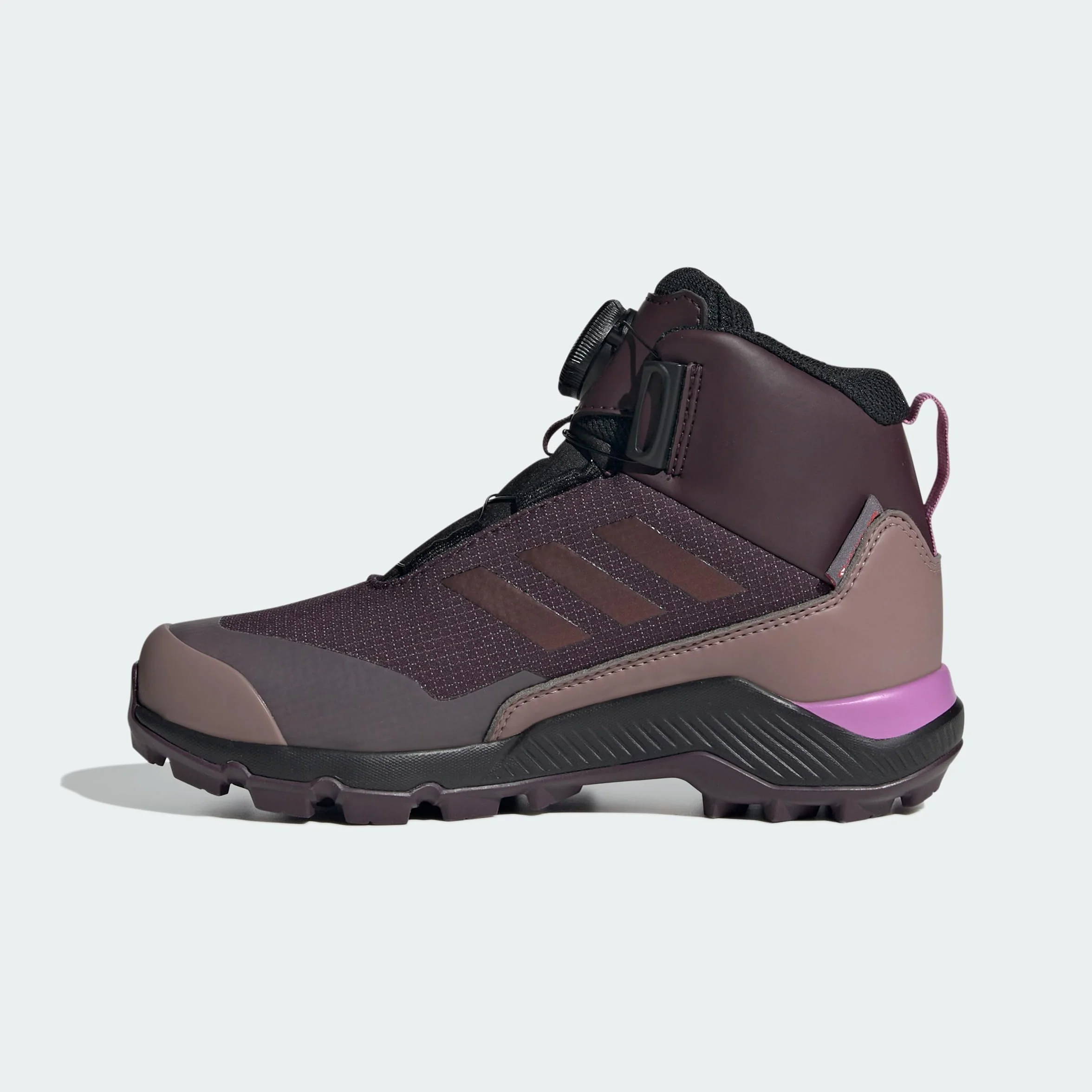 adidas Unisex Kids' Zapatilla Terrex Winter Mid Boa Rain.RDY Hiking