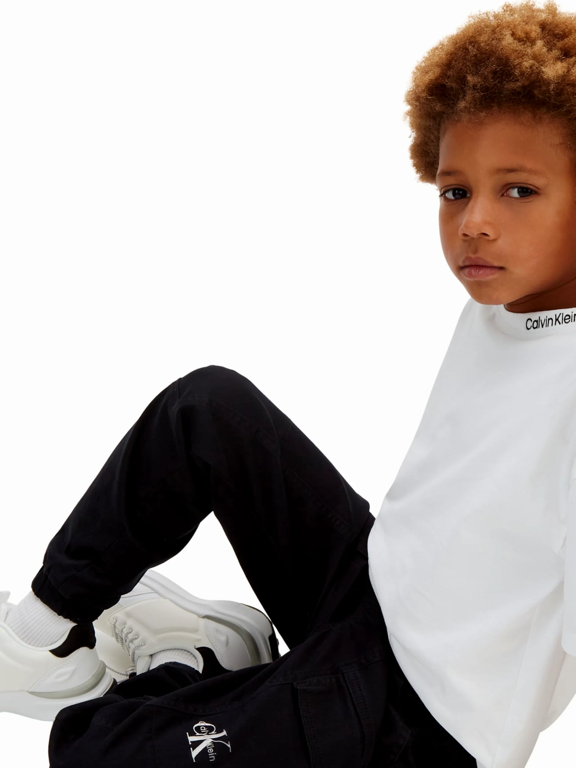 Calvin Klein Essential Cargo Jogger Lvcksjc33b - Pantalón Deportivo Niños