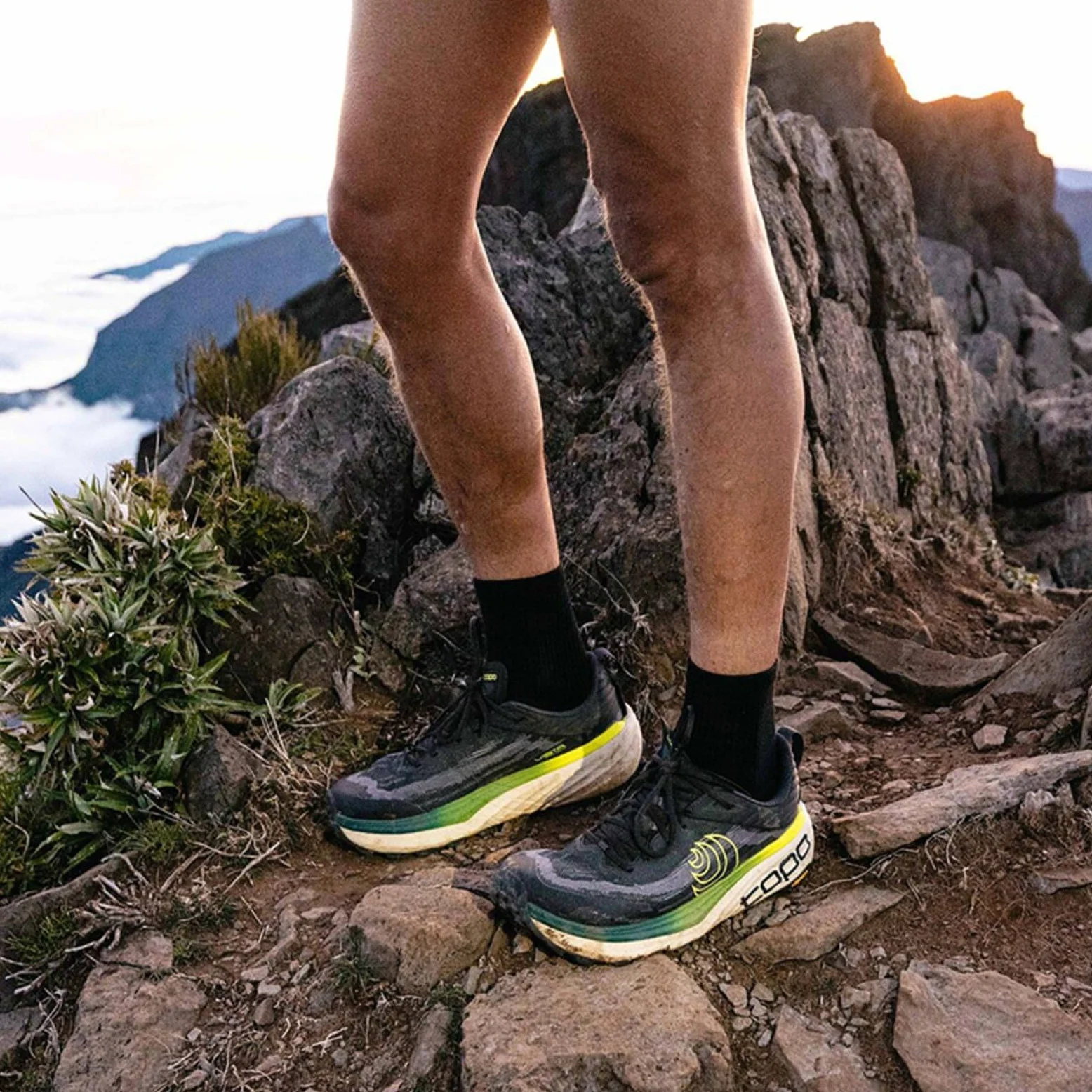 Topo Athletic Vista Zapatillas para Correr Zapatilla Trail Hombres Negro - Black/Lime 42,5