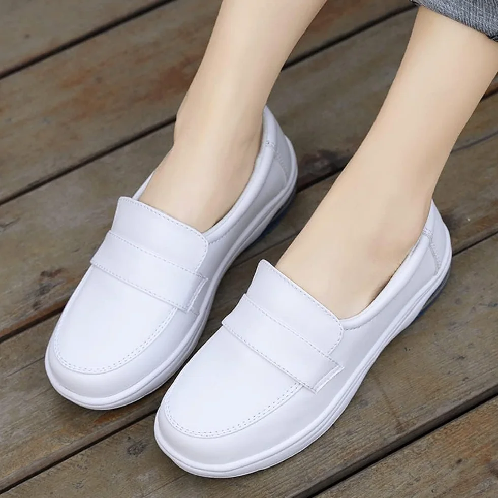 Zapatos De Enfermera De Confort para Mujeres, Mocasines De Cuero De Trabajo De Enfermería Profesional Ligeros Y Antideslizantes Cuidado Médico, White, 5 UK
