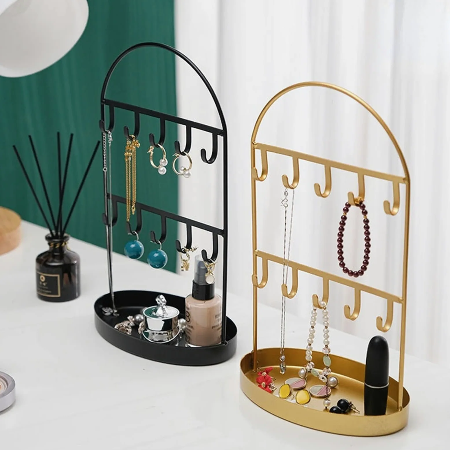 Colgador joyas Soporte de joyería, llavero arqueado Almacenamiento Adornos de porche Colgando Reloj de Joyería Almacenamiento Hogar Sala de estar Estante de exhibición creativa Espositore collane