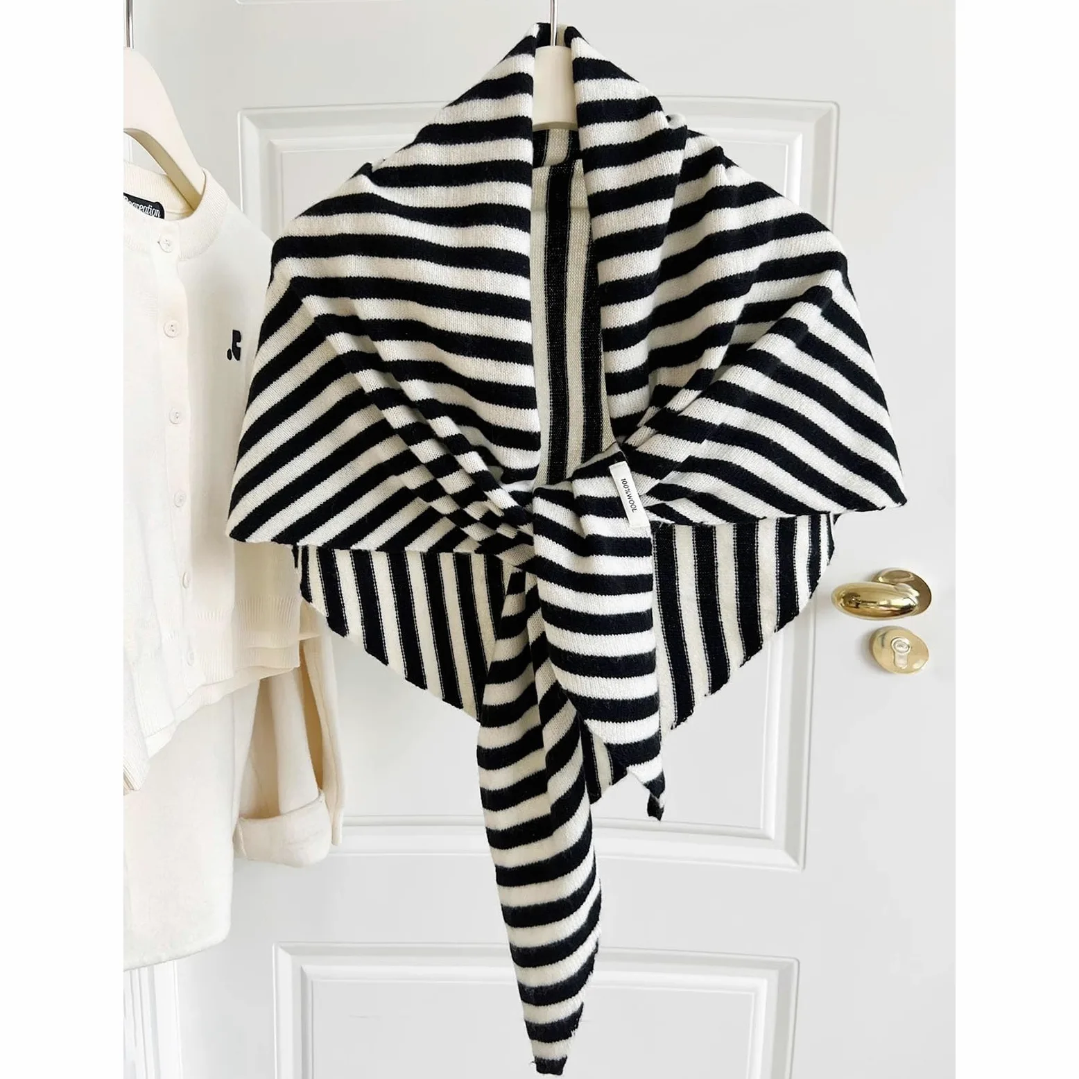 Bufanda cálida de invierno para mujer, de lana suave, triangular, de gran tamaño, cubierta fría, accesorio de moda, bufanda de protección cervical cálida