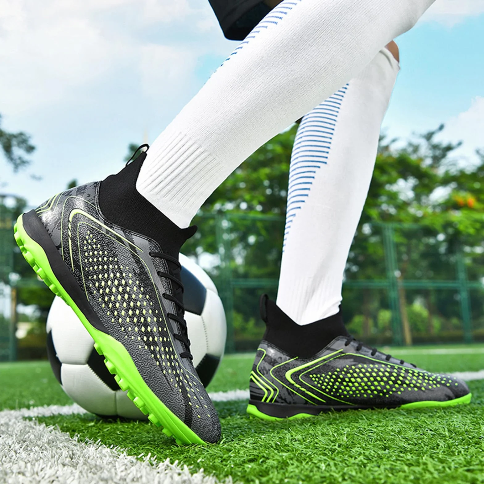 Donbest Botas de Fútbol Niño Zapatos de Fútbol Altos para Césped Artificial Natural e Indoor Zapatillas de Fútbol con Tacos Antideslizantes