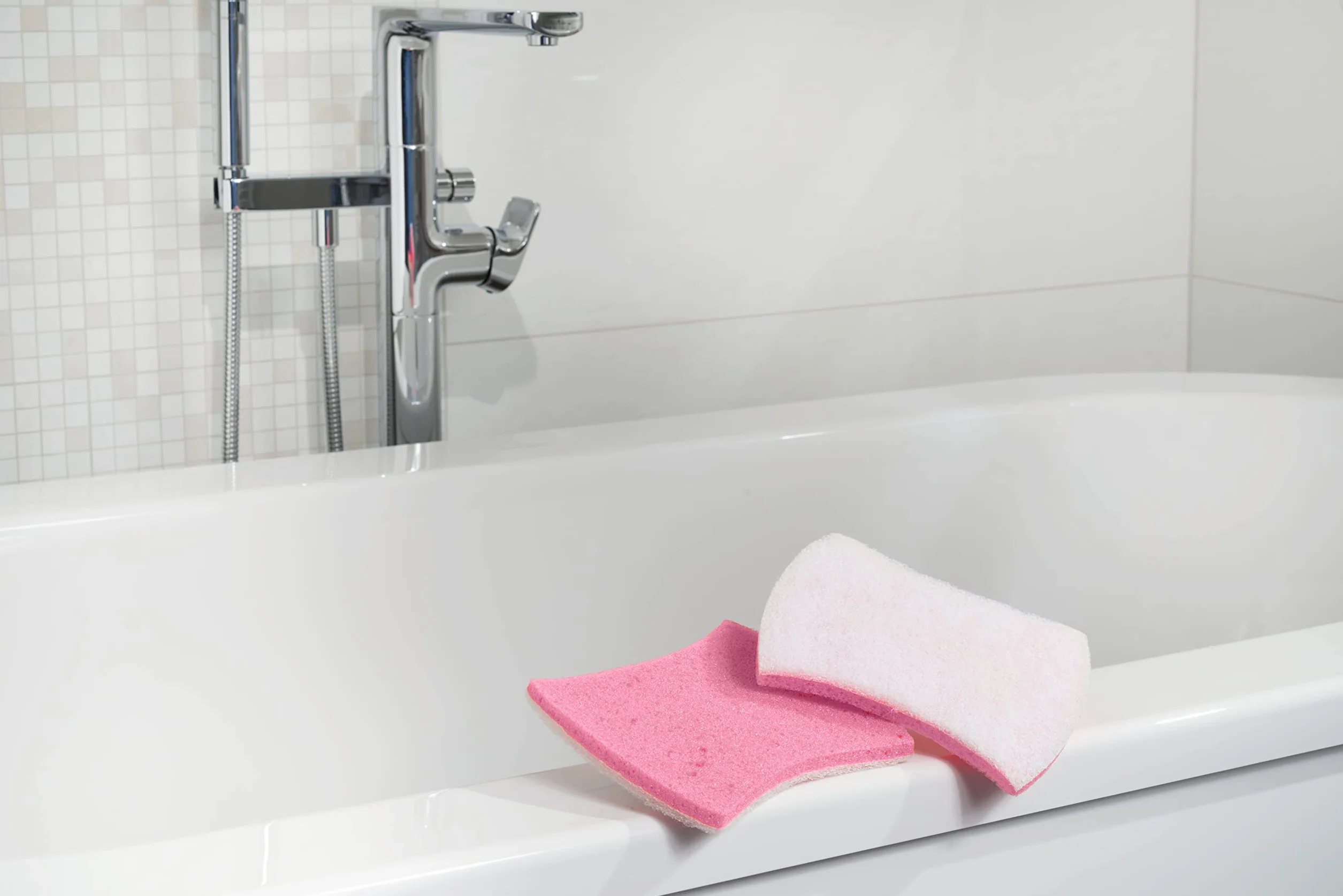 Scotch-Brite Esponja XXL para Fregar el Baño, Suave y Duradera, para Superficies Delicadas