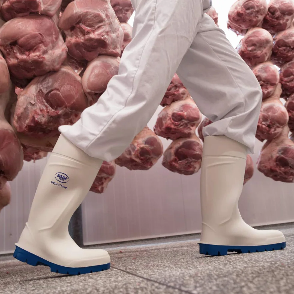 Botas de Seguridad sin Puntera de Acero para la Industria alimentaria, fáciles de Limpiar y desinfectar, Incl. Suela incrustada para pies Secos, Gran Comodidad de Uso, Blanco, EU 46