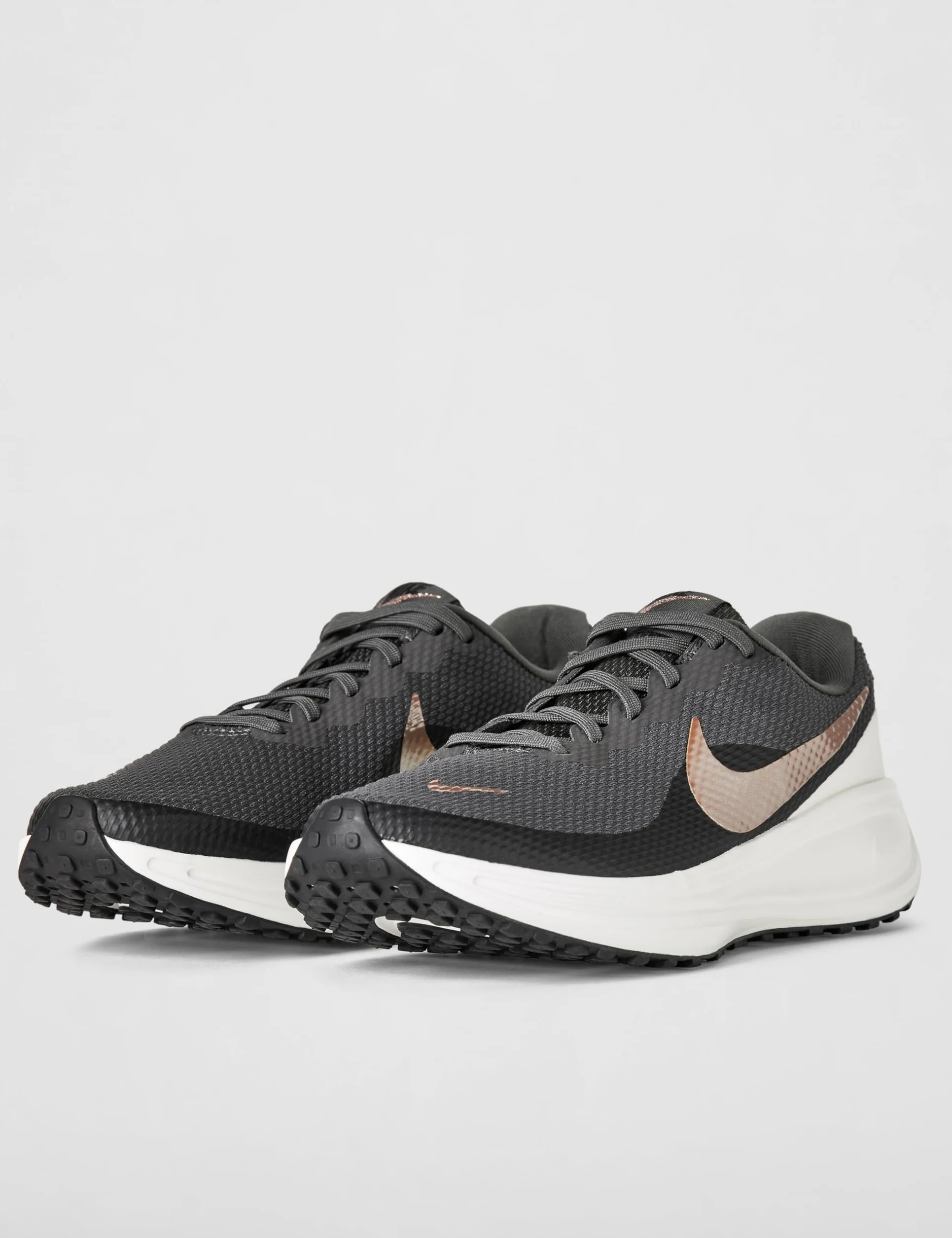 Nike Revolution 8 SneakerMujer