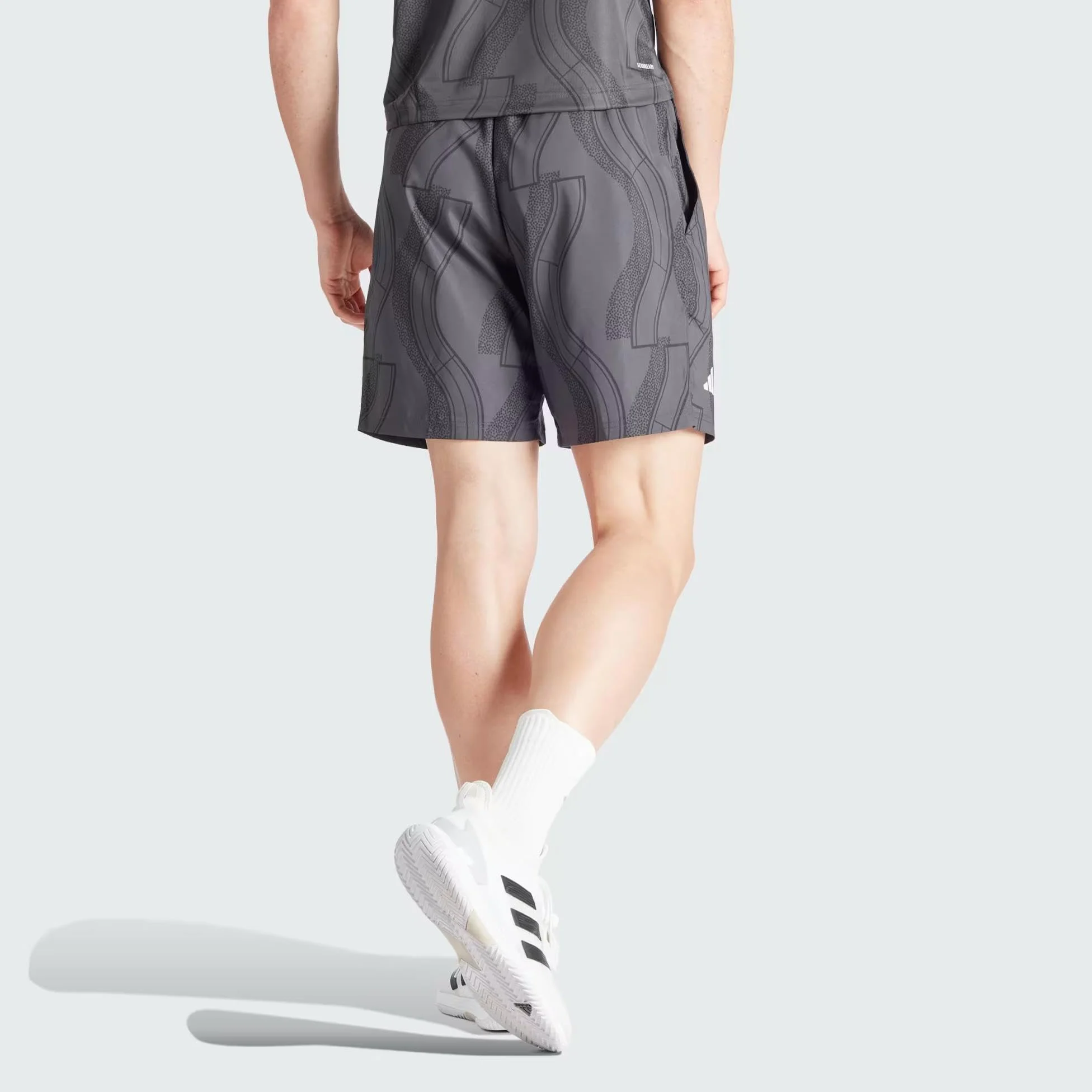 adidas Club Tennis Graphic Shorts - Pantalones Cortos (1/4) Hombre