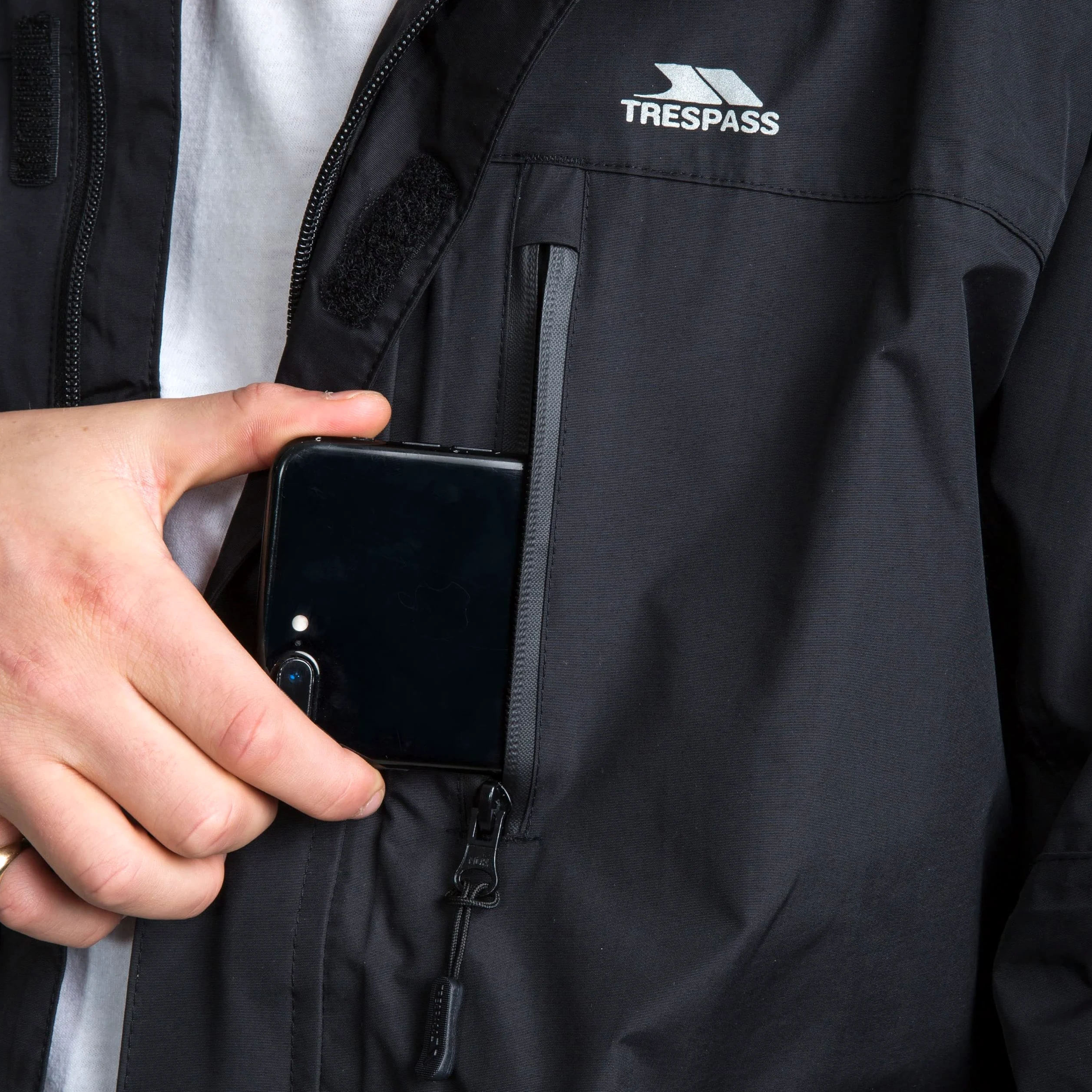 Trespass Chaqueta Corvo Resistente al Viento y al Agua para Hombre
