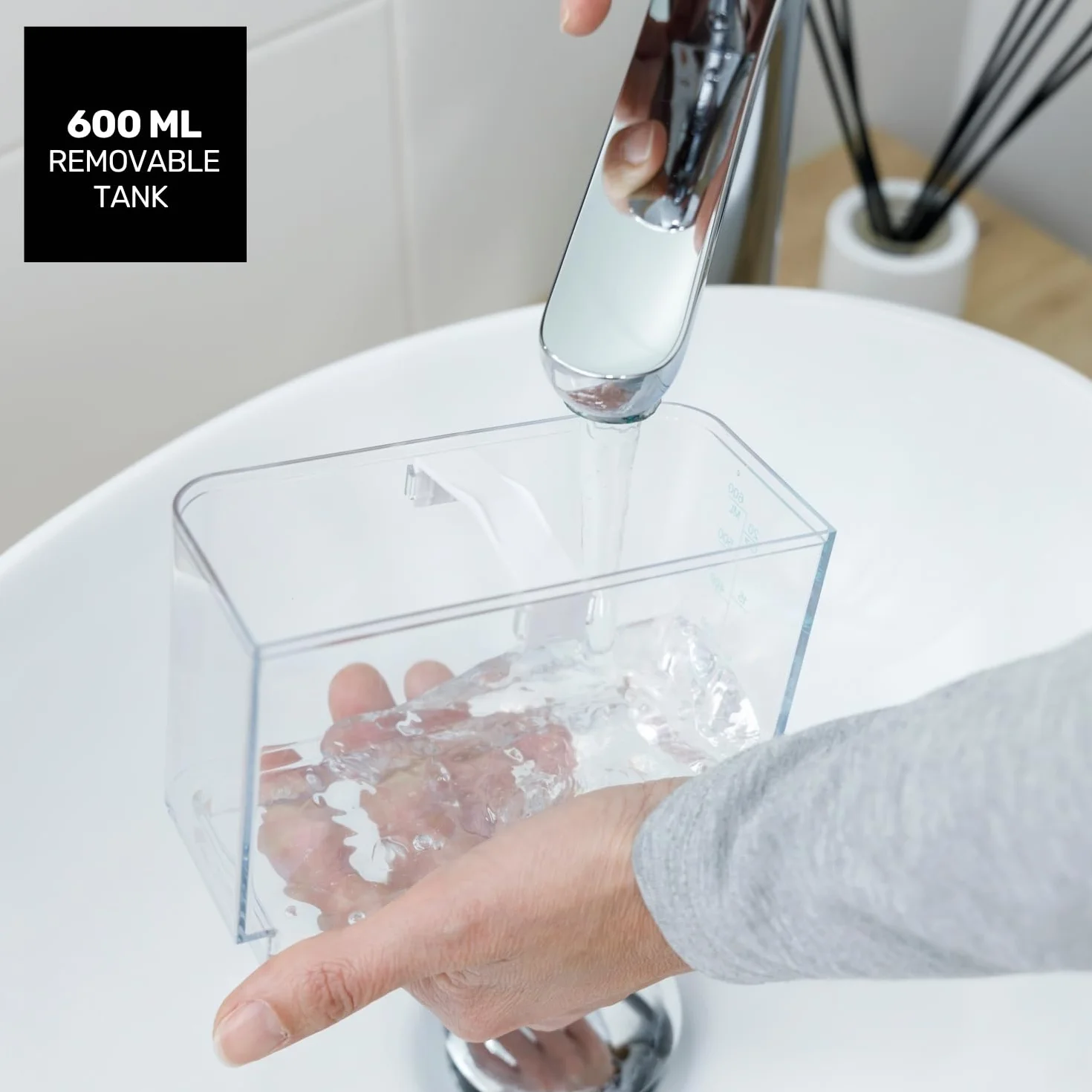 Taurus Irrigador Bucal Hydra Smile 20W 600ml 10 Presiones 3 Modos 7 Boquillas 1200-1700 Pulsos/min Control Táctil Auto Off