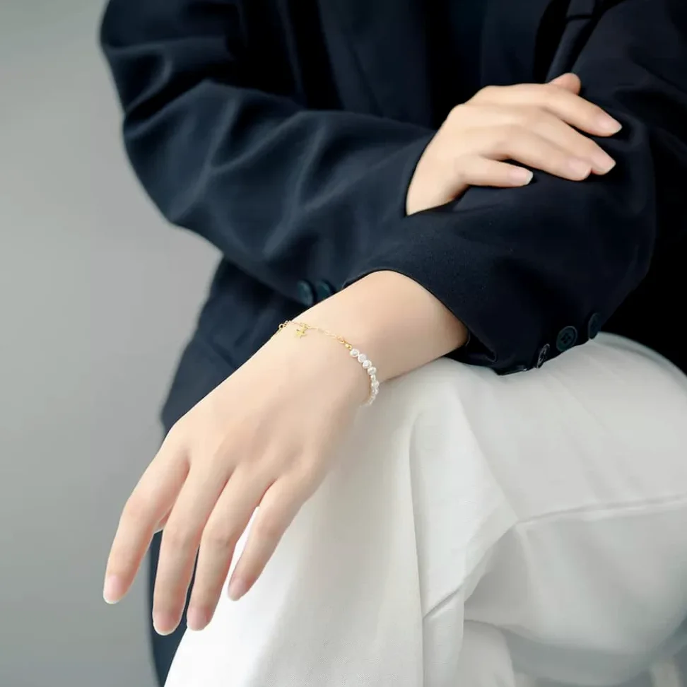 Pulsera o tobillo de plata de ley 925 chapada en oro de 18 quilates, con clip de papel delicado y perlas de agua dulce, cadena cubana o tobillo, 7 pulgadas + extensor de 1 pulgada, hipoalergénico, sin