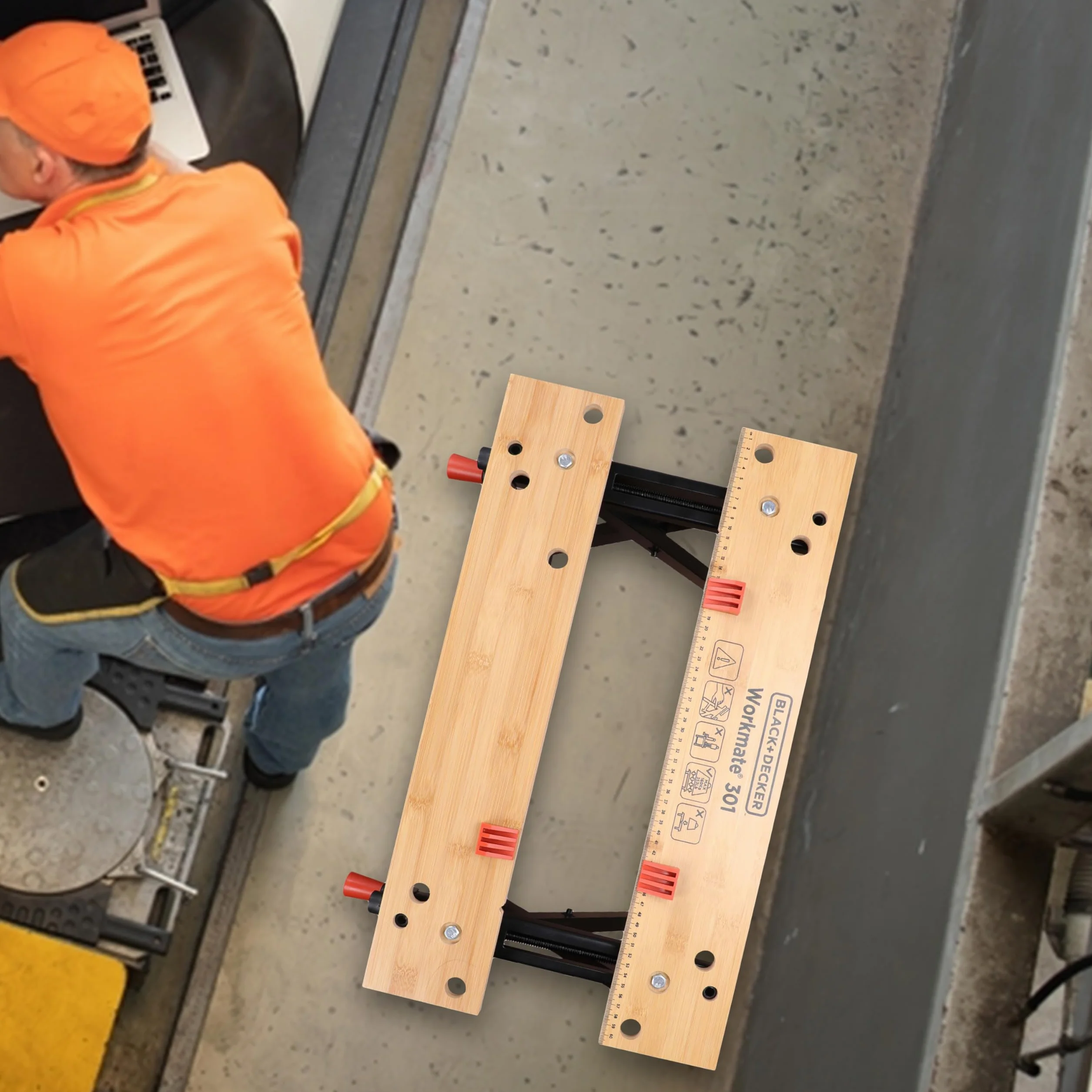 BLACK+DECKER WORKMATE WM301-XJ Banco de Trabajo Plegable, Doble Manivela, Patas Antideslizantes, Bambú y Acero, Negro