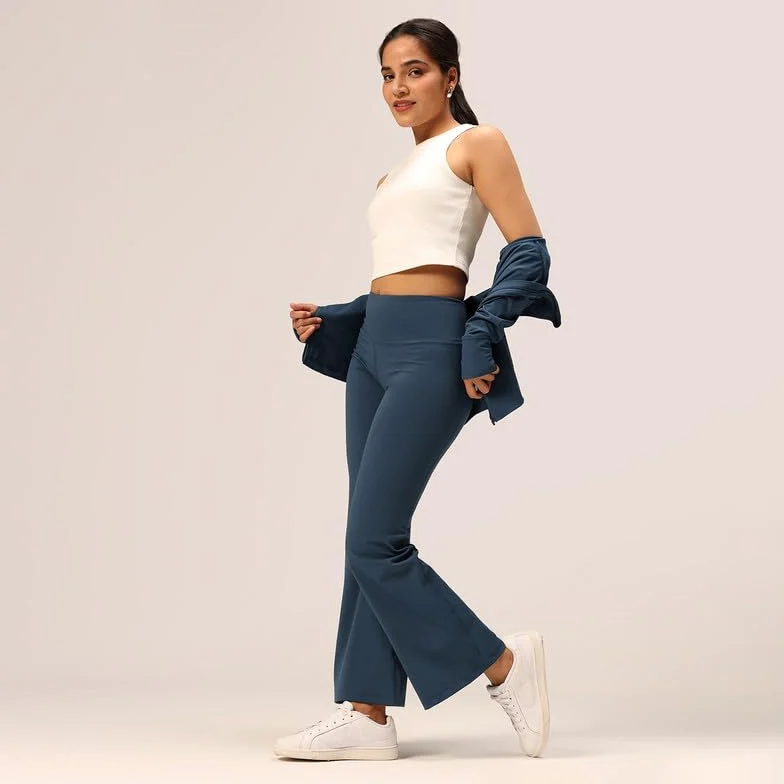 BlissClub Blissentials - Camiseta de tirantes para mujer, tejido elástico, ajuste cómodo, esencial para el día a día