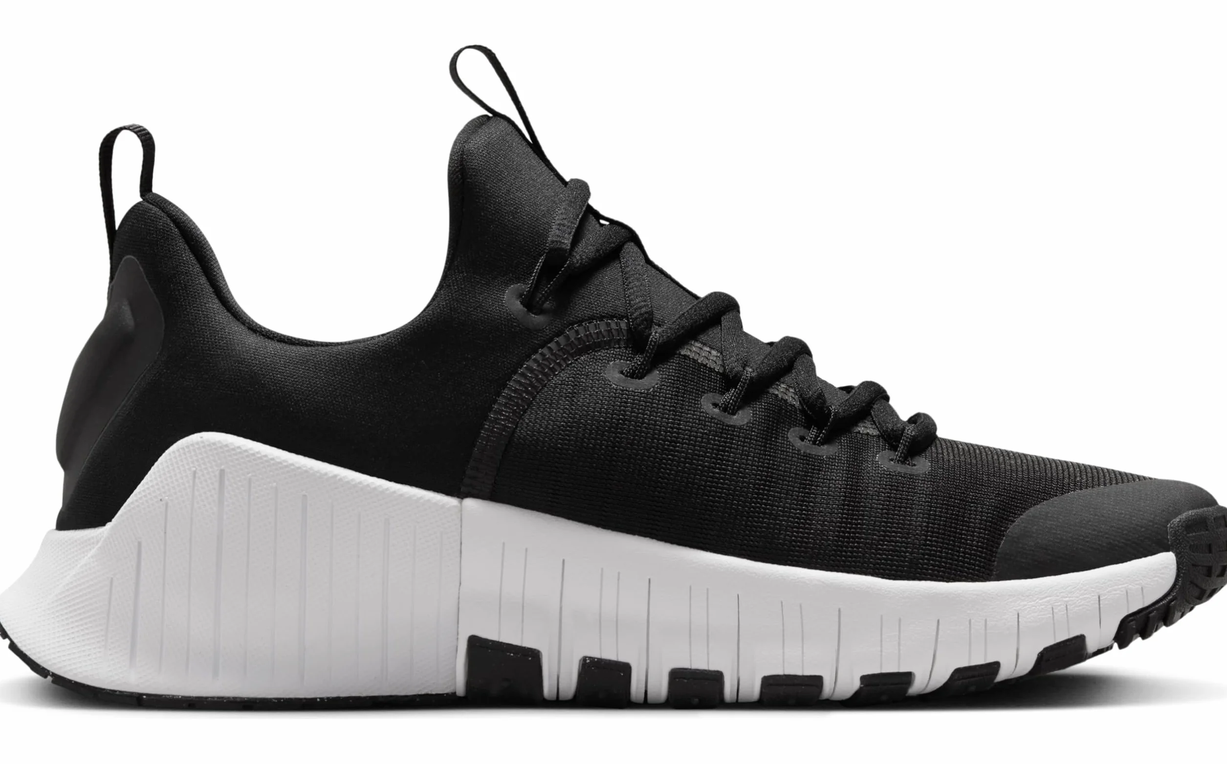 NIKE Women's Free Metcon 6Sneaker