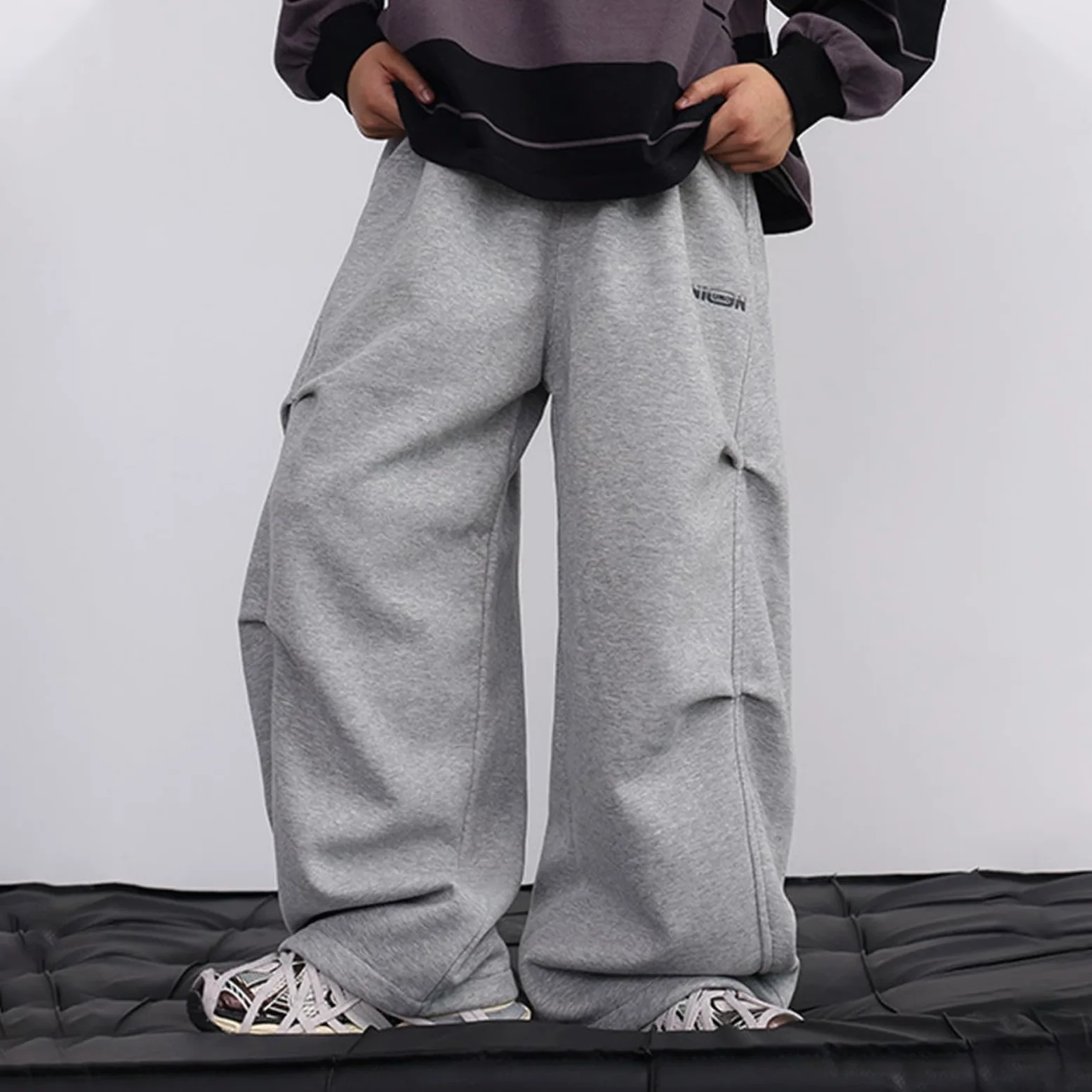 Genérico Pantalones de Chandal Niño Pantalones Casuales Deportivos con Cintura Elástica para Niños Ropa de Juego Diario y Actividades Cómoda y Duradera para Edades Escolares