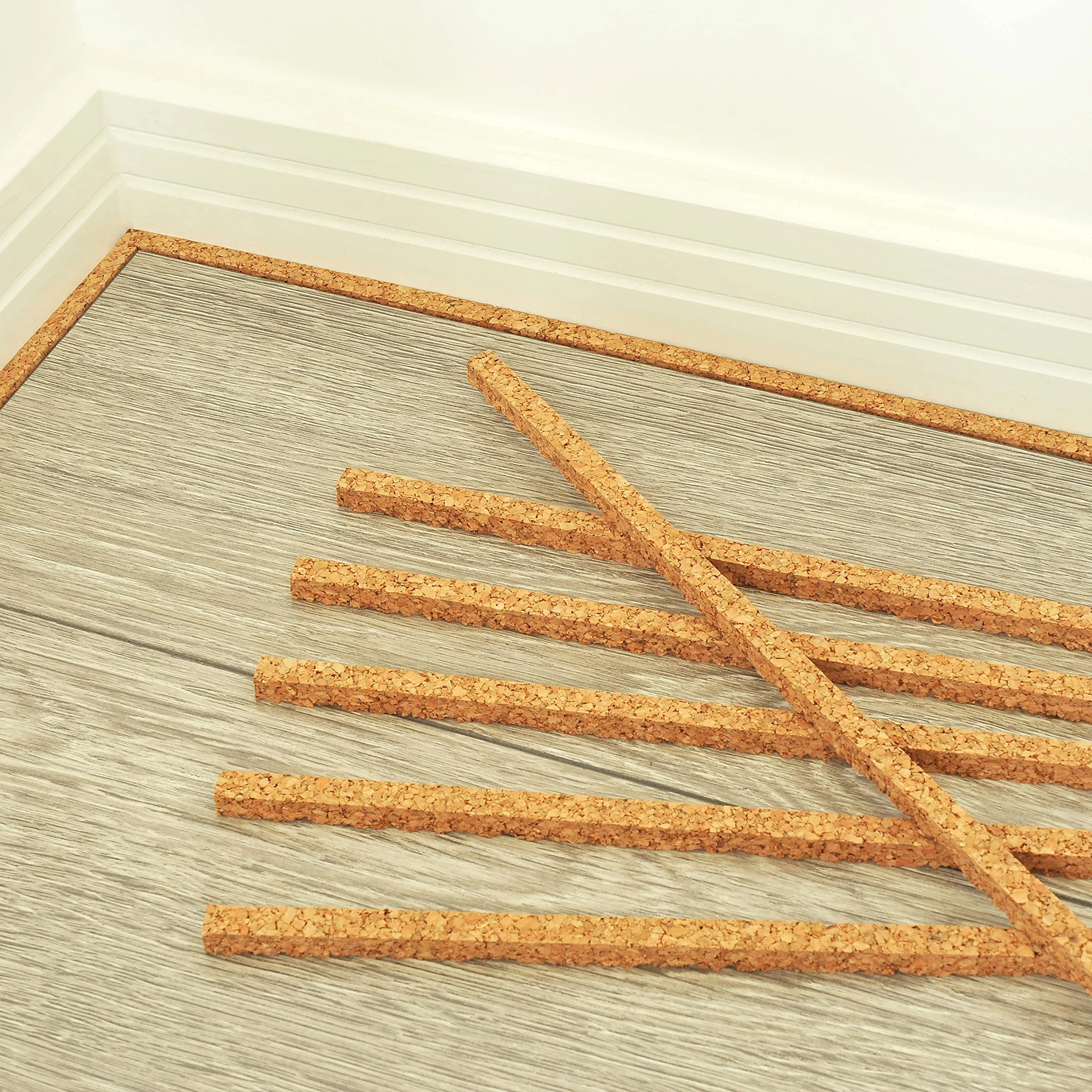Tiras de corcho para expansión de suelos 600x10x4 mm 18 metros