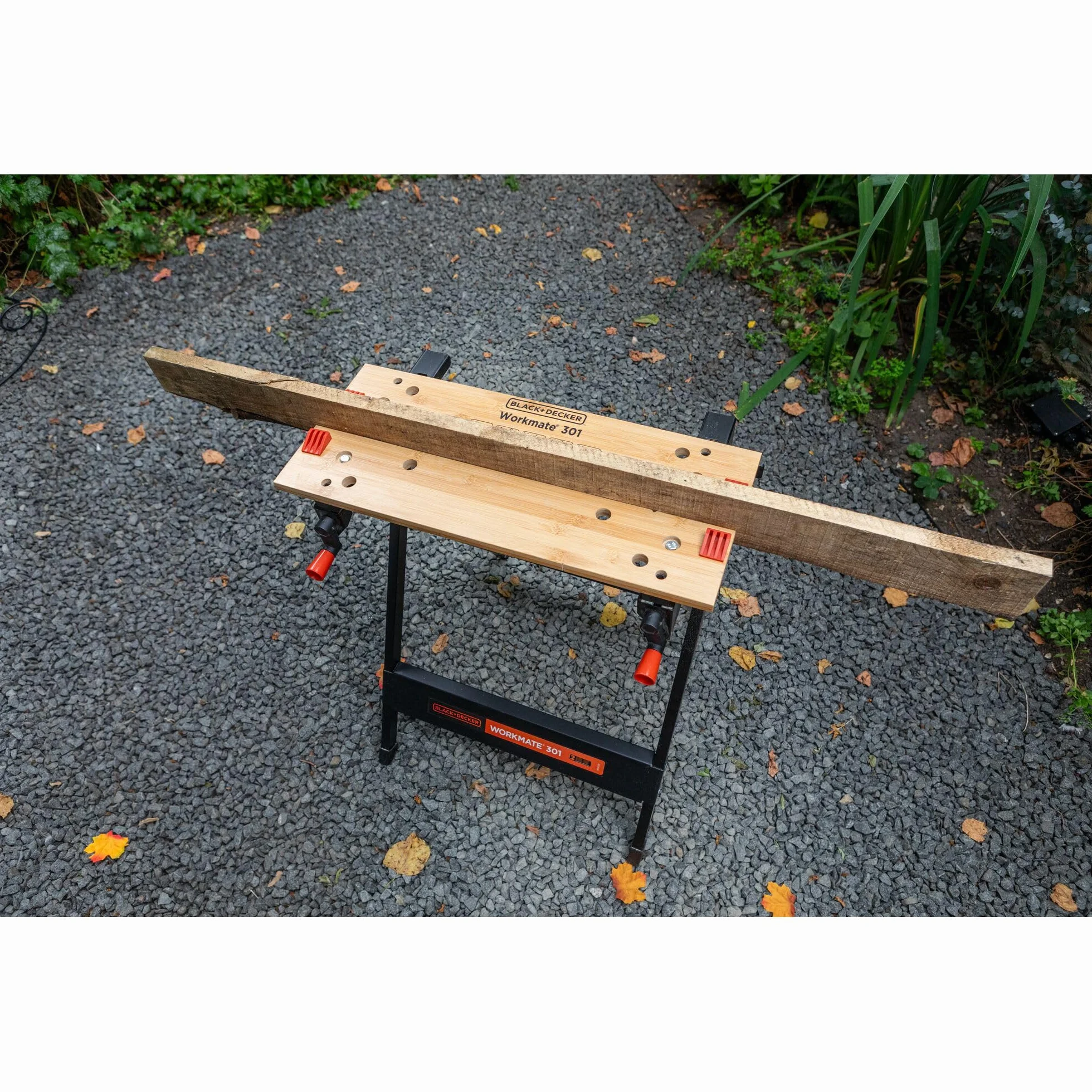 BLACK+DECKER WORKMATE WM301-XJ Banco de Trabajo Plegable, Doble Manivela, Patas Antideslizantes, Bambú y Acero, Negro