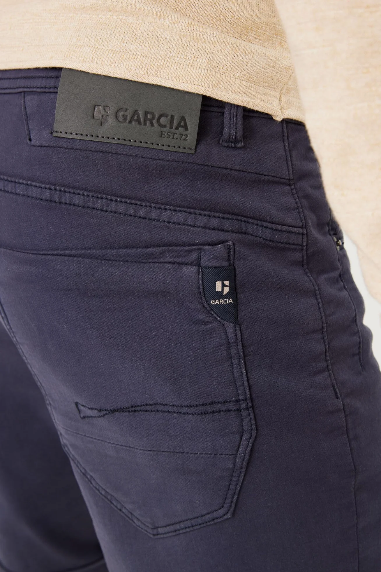 GARCIA Bermuda/Short Shorts para Hombre