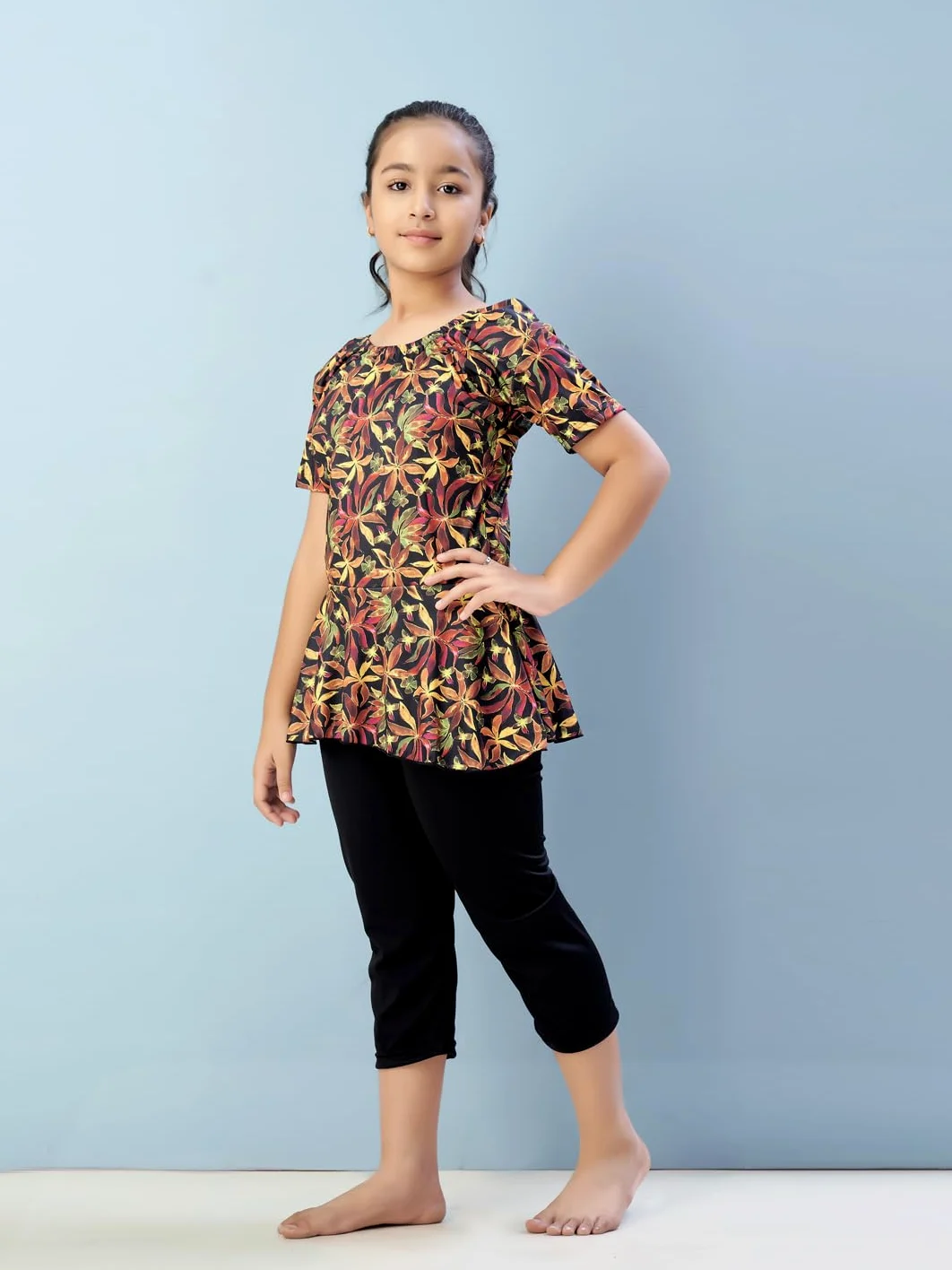 Aarika Traje de baño de una pieza para niñas, Amarillo y negro, 14-15 Y