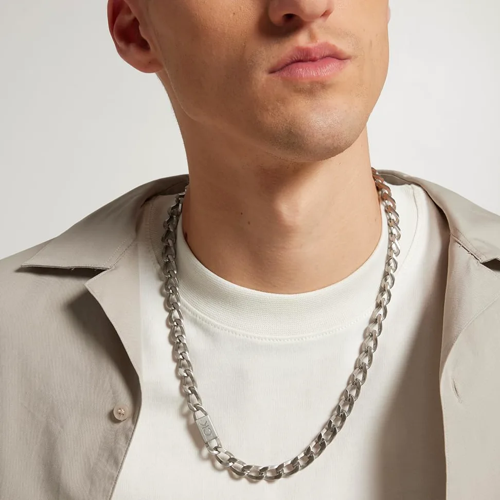 Calvin Klein Collares de cadena Outlook Collection para hombre en acero inoxidable