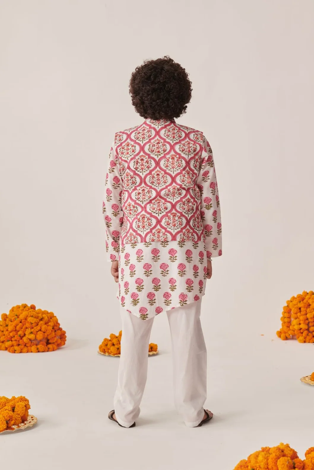 PS Peaches Niños 1 Kurta, 1 Payjama, 1 chaqueta