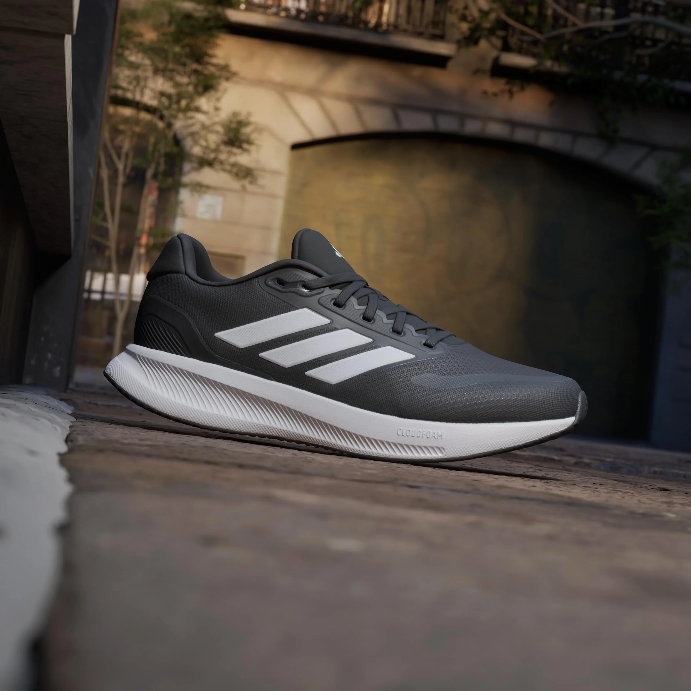 adidas Men's Zapatilla Runfalcon 5 Wide Running