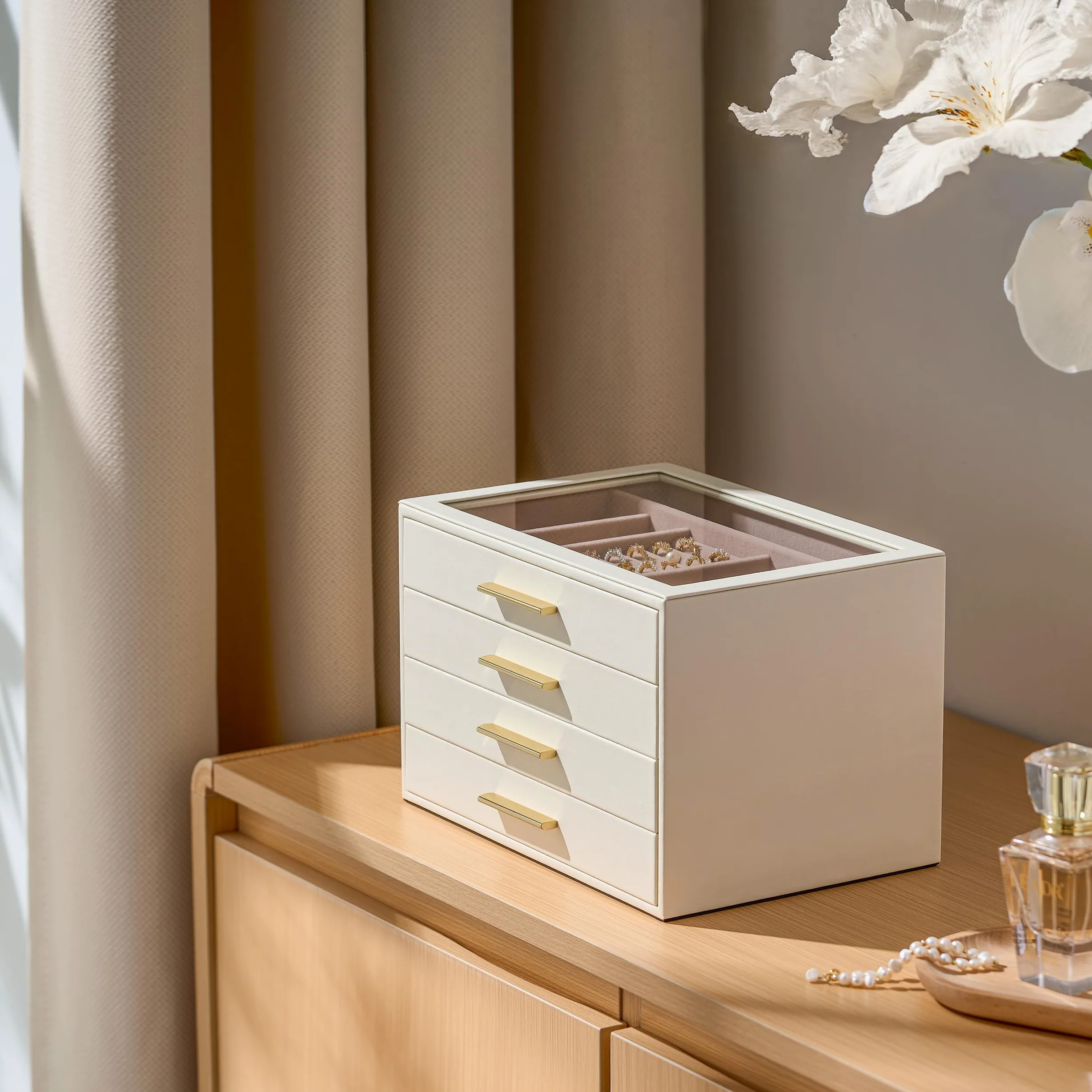 Joyero Organizador para con Ventana de Cristal, Caja Guardajoyas de 4 Capas | Cuero Blanco Marfil y Terciopelo Rosa - Estuche Organizador de Joyas para Anillos, Pendientes, Collares, Pulseras y Relojes,
