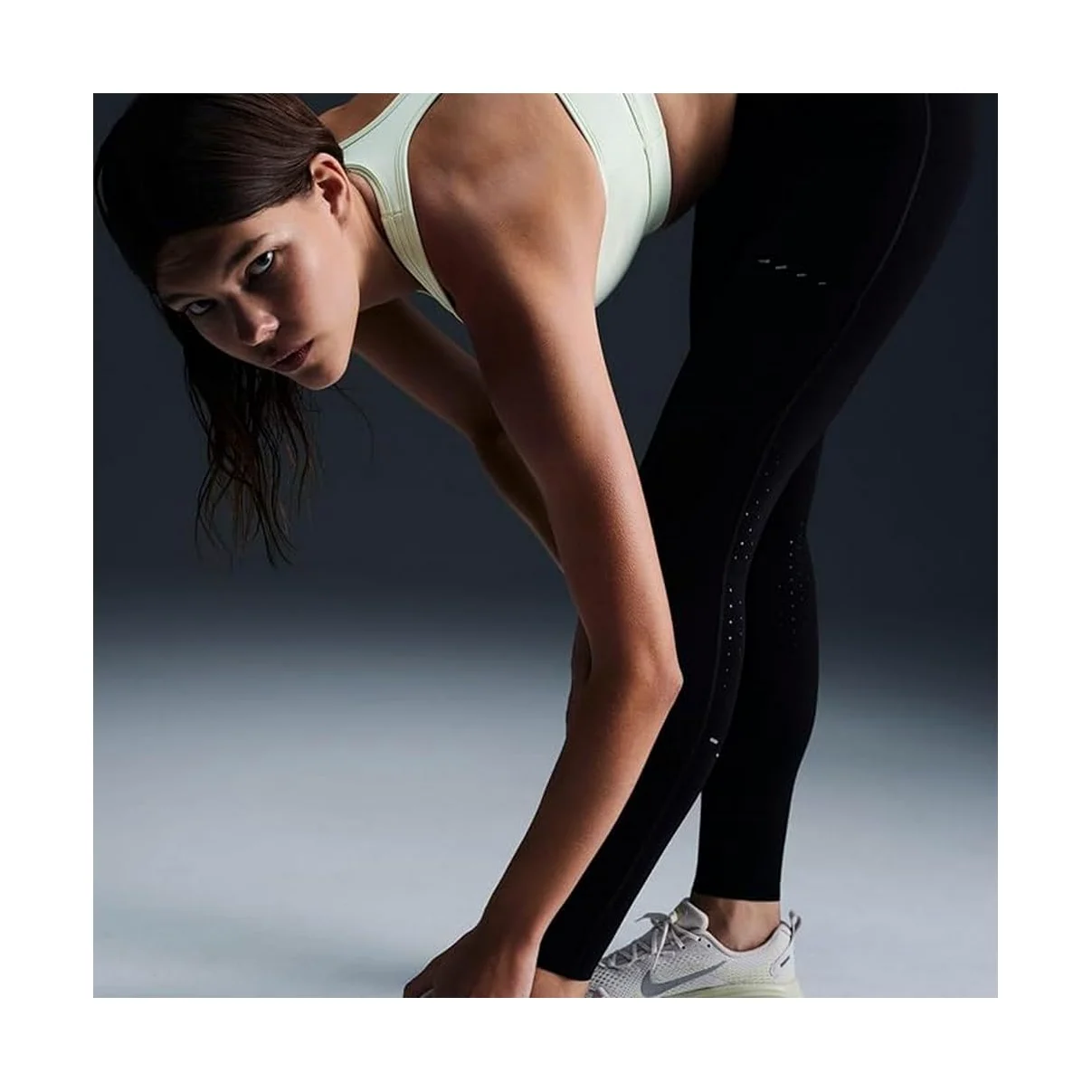 NIKE Swift Leggings de Running de 7/8 Y Talle Alto con Bolsillos - Mujer - Pants Mujer