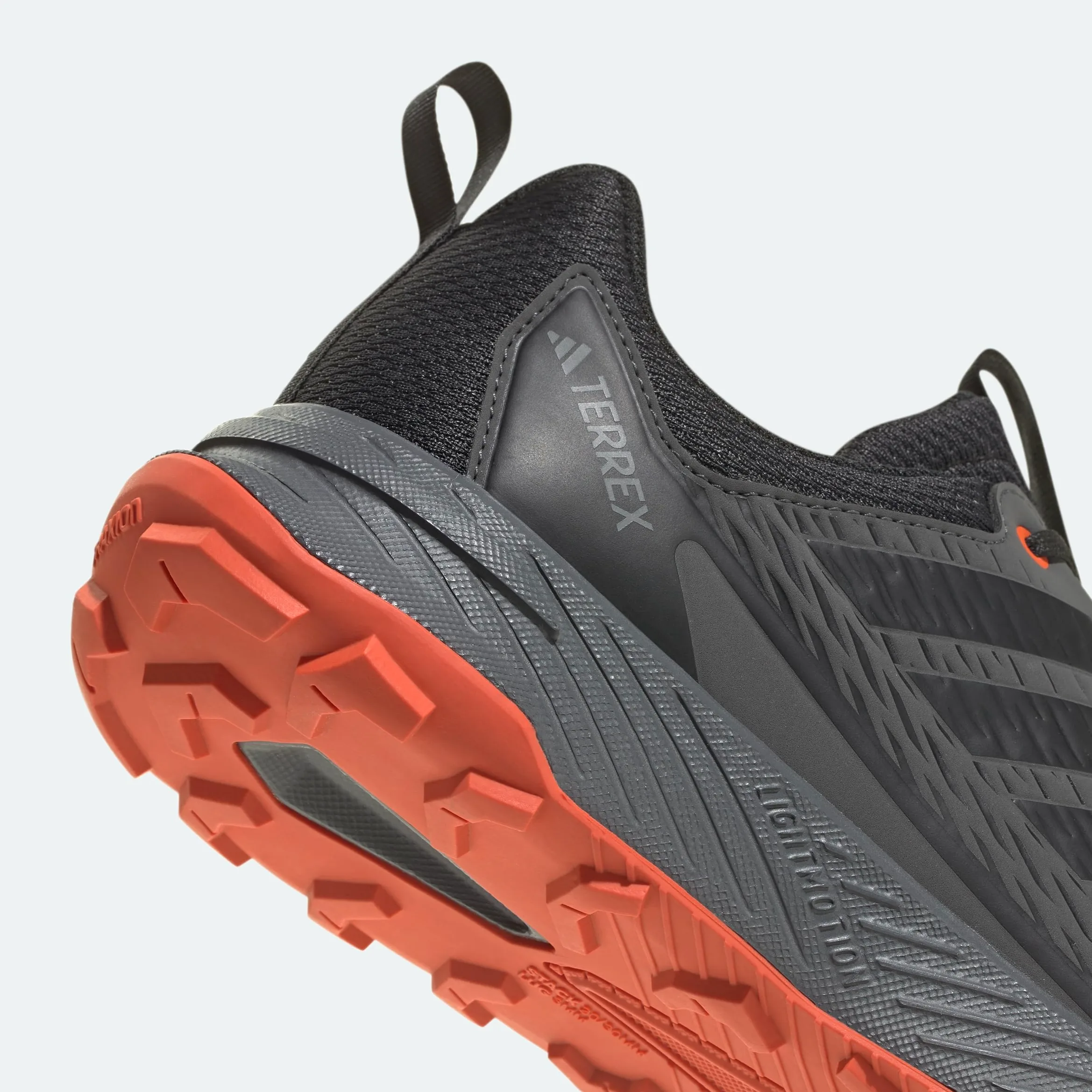 adidas Hombre Terrex Tracefinder 2 Climaproof Trail Running Shoes, Core Black/Core Black/Semi Impact Orange, 43 1/3 EU