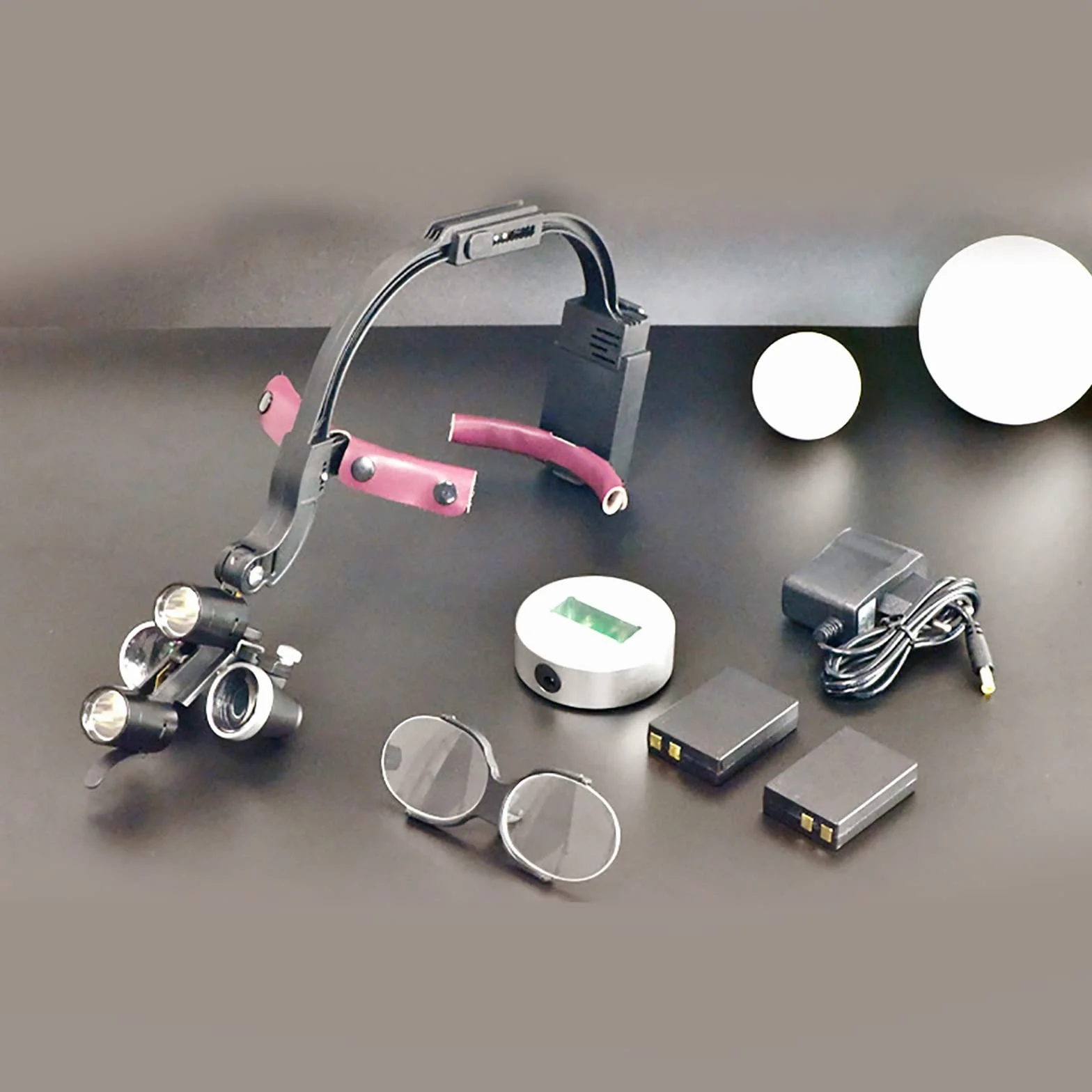 Lupas dentales 2.5X 3.5X con luz LED montadas en la cabeza binoculares quirúrgicas