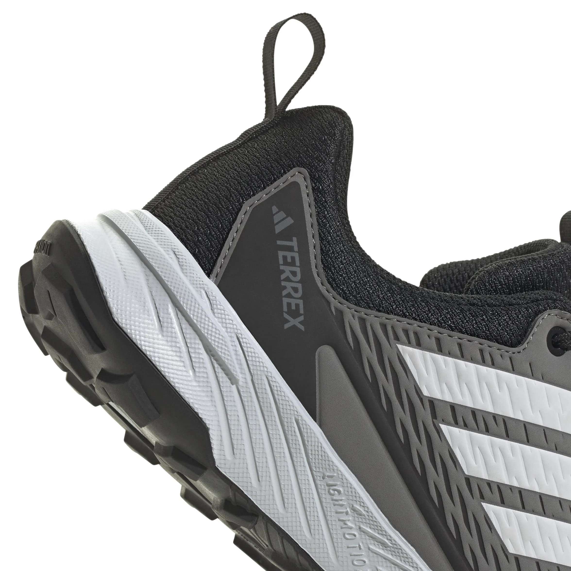 adidas Women's Zapatillas de Trail Running Terrex Tracefinder 2 Climaproof