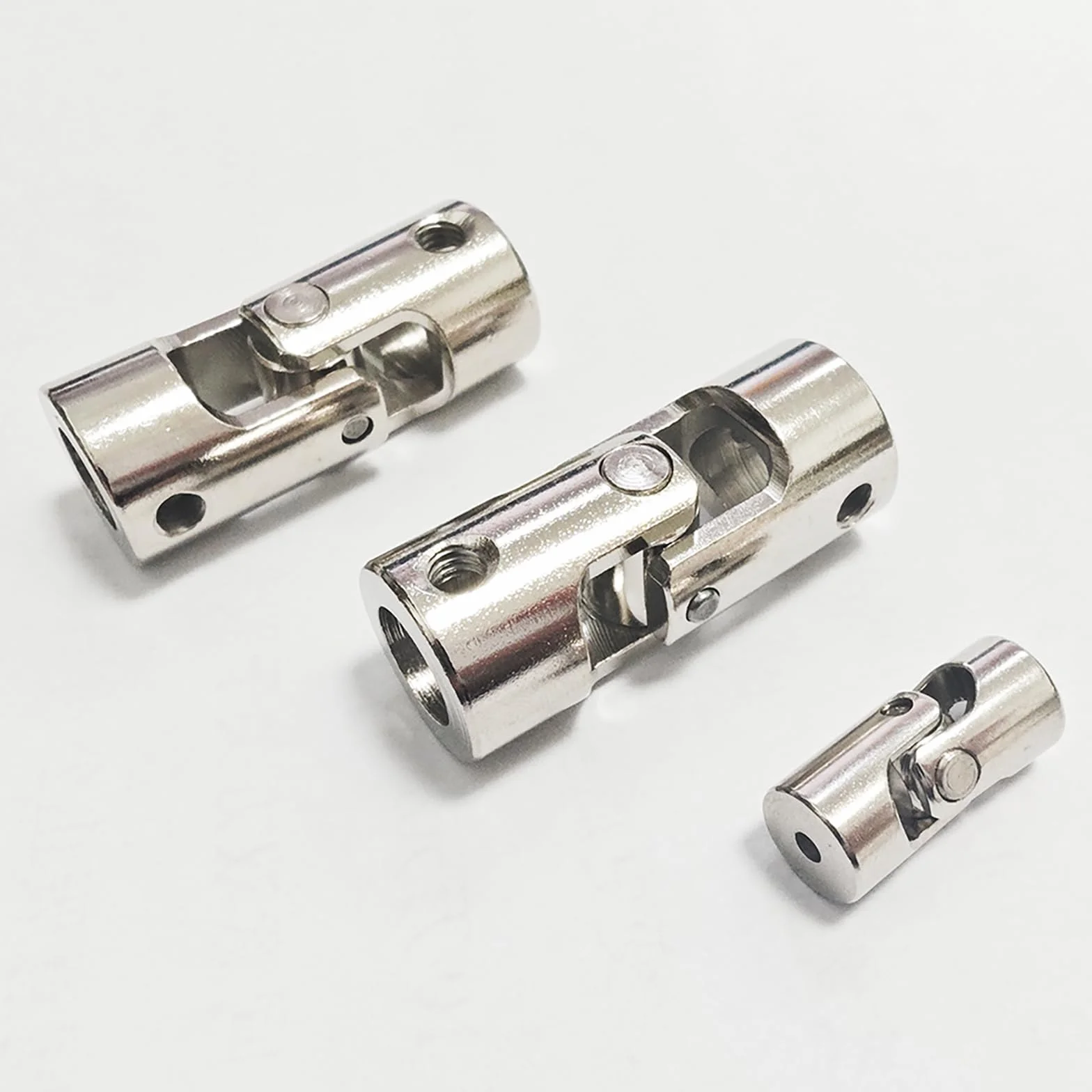 Junta universal 1 pieza 2-10 mm eje de dirección conector cardán para barco coche accesorios DIY (8x8 mm)