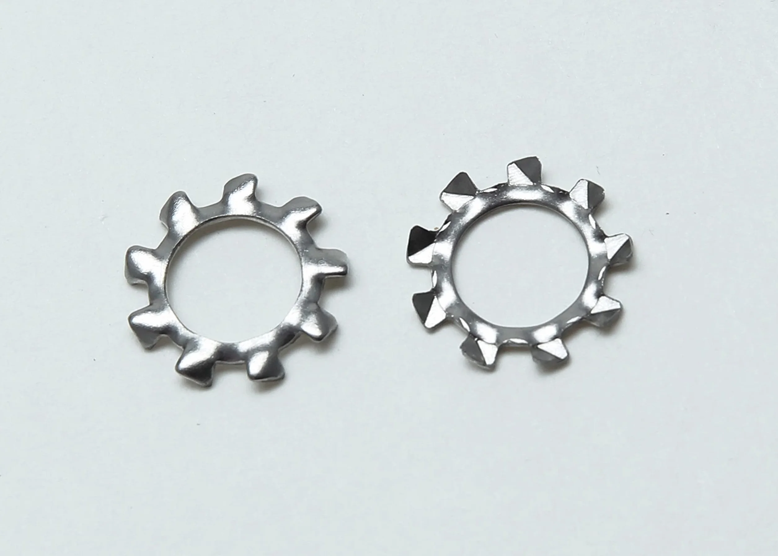 Discos dentados DIN 6797 forma A acero inoxidable A2-1.4310 M10