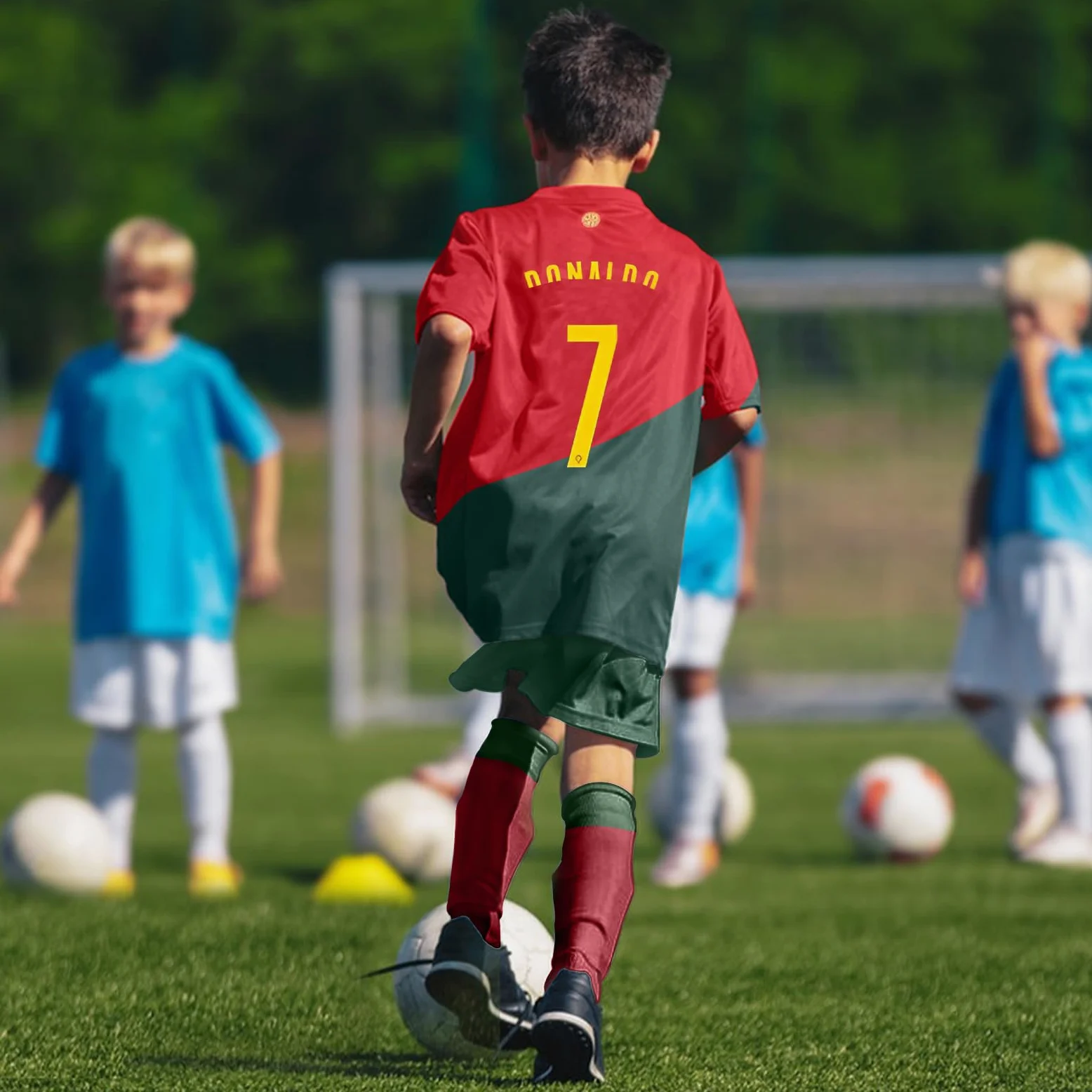 Pardofelis Camiseta de Fútbol para Niños - Edición Limitada, Diseño Especial - Incluye Camiseta Corta, Calcetines y Espinilleras