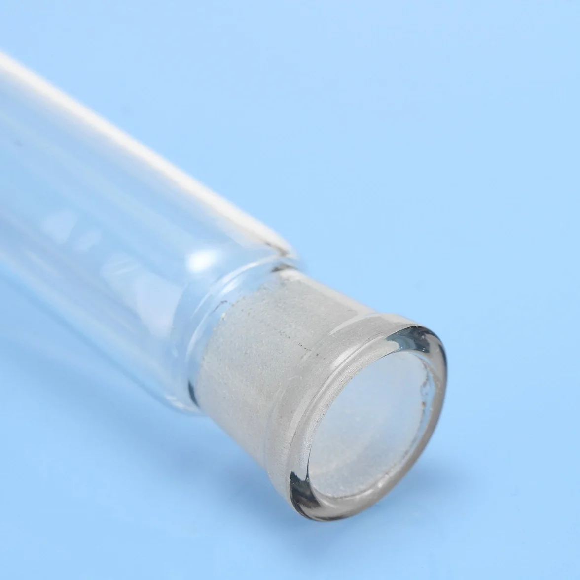 Matraz Aforado de Vidrio de Borosilicato 100 ml con Tapón