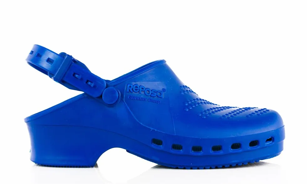 REPOSA Complete - Zuecos Sanitarios Mujer y Hombre en Goma SEBS Sin Látex, Zuecos Enfermera Anatómicos con Correa Trasera Ajustable, Zapatos Sanitarios Esterilizables, Antishock y Transpirables