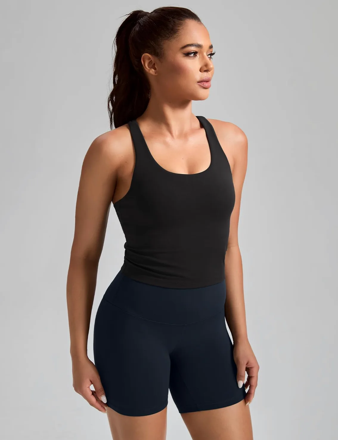 HeyNuts Zeal - Sujetadores deportivos para mujer, de impacto medio, sin varillas, con almohadillas extraíbles